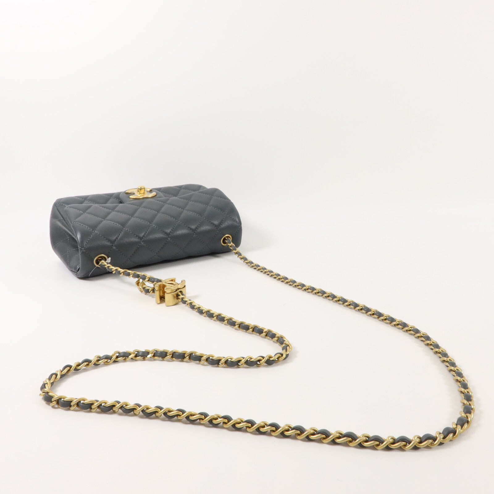 CHANEL 羊皮皮革Mini Flap Bag鏈帶肩背袋