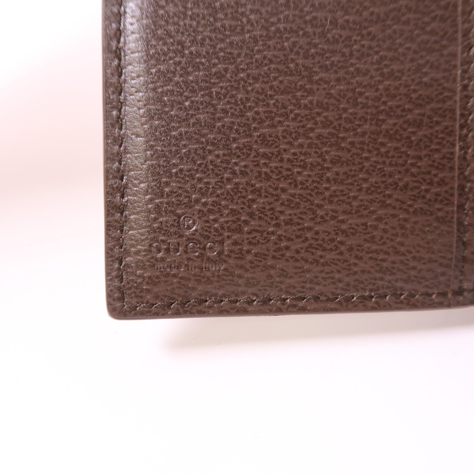 GUCCI 塗層帆布Ivory Interior GG錢包