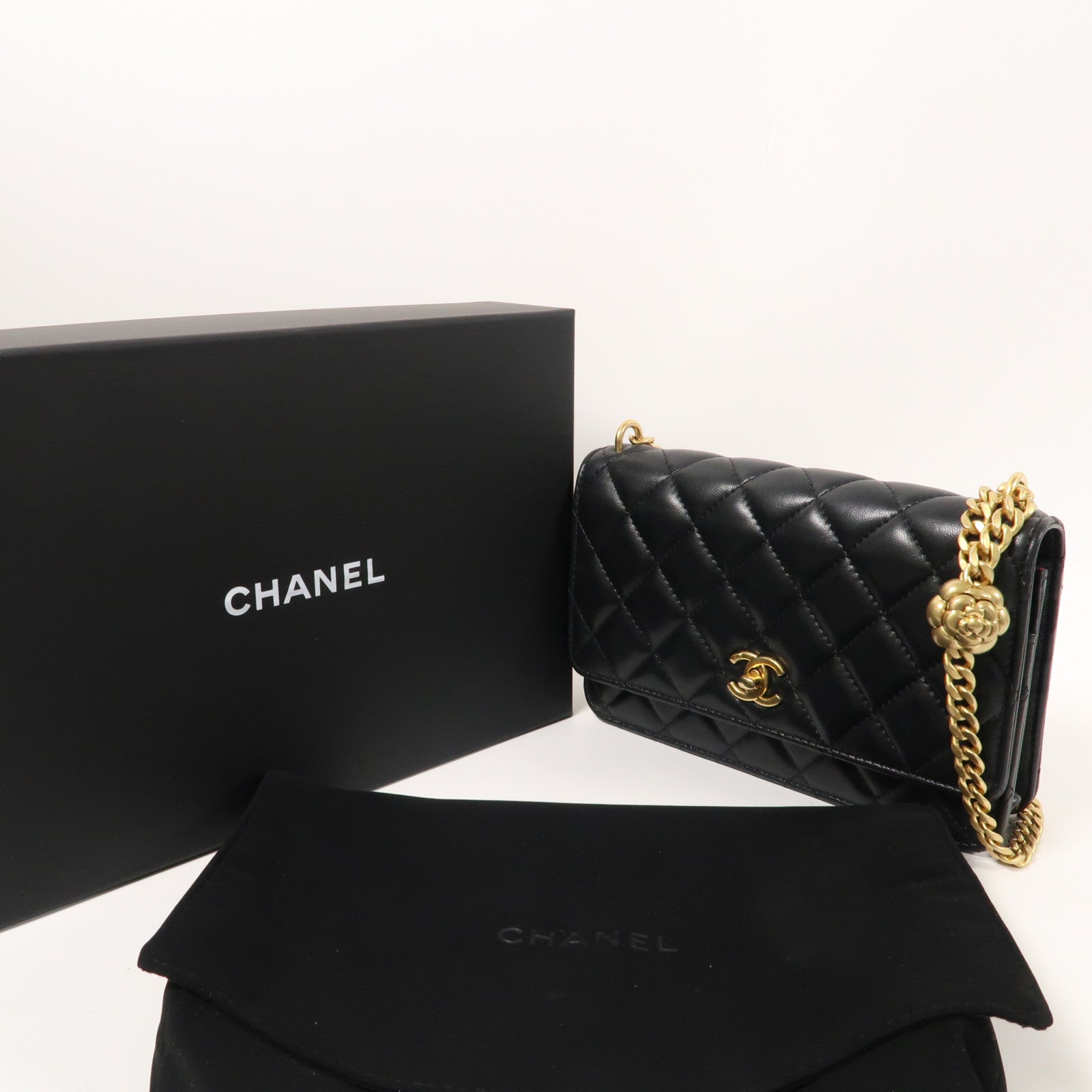 CHANEL 菱格羊皮皮革Wallet On Chain金扣鏈帶肩背袋黑色