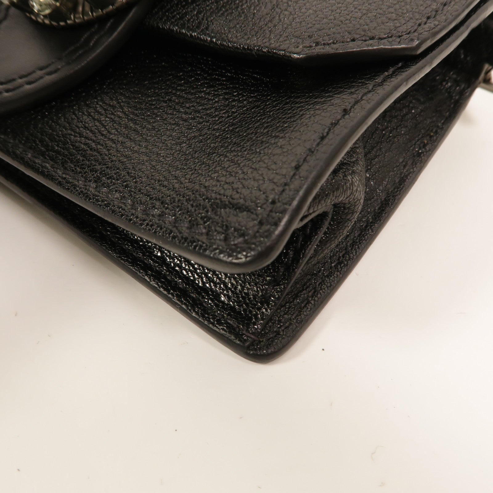 Miu Miu 牛皮皮革Chain Shoulder Bag鏈帶肩背袋