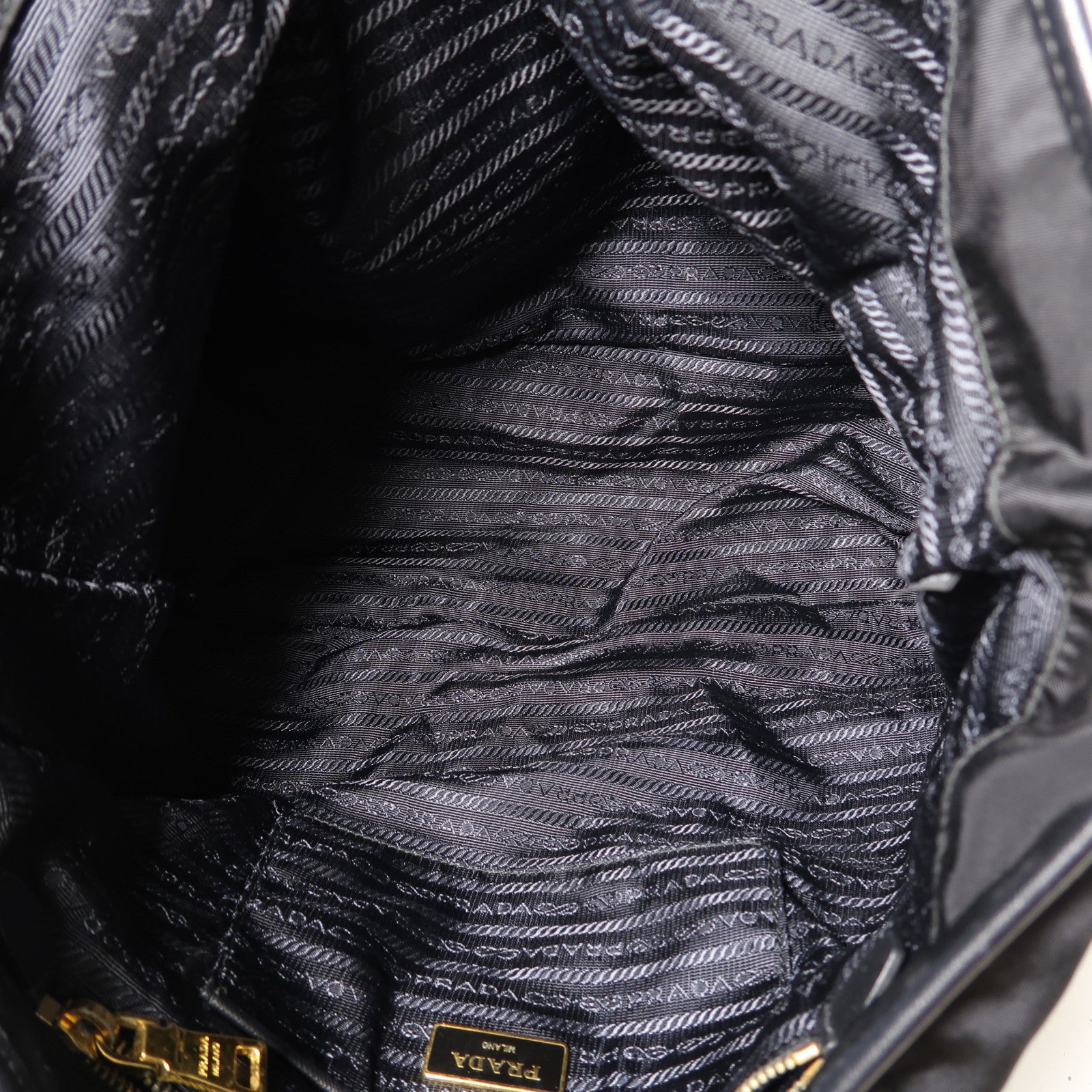 PRADA 尼龍Tote Bag金扣肩背袋黑色