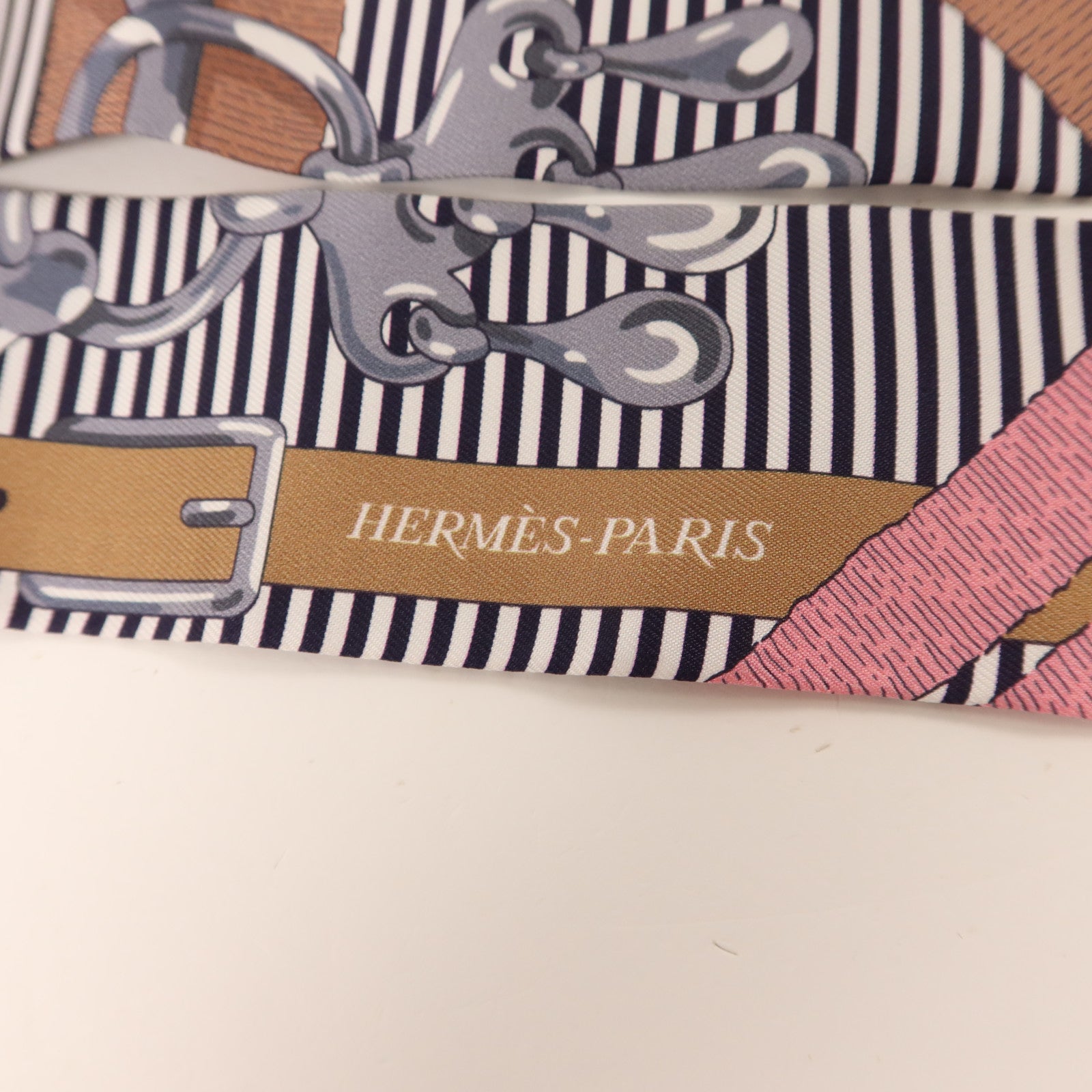 HERMES 絲質Twilly絲巾