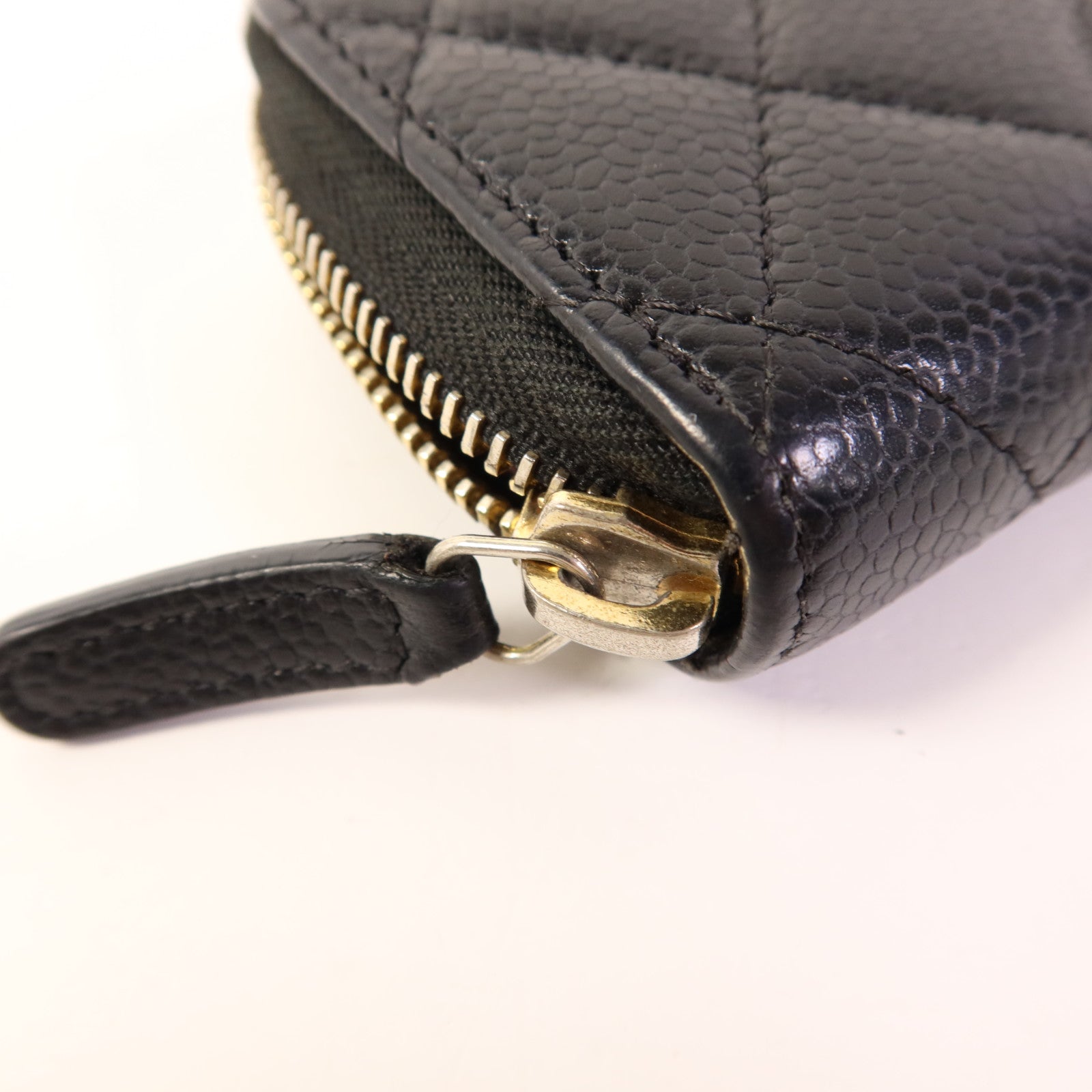 CHANEL 牛皮皮革Card Case銀扣卡片套