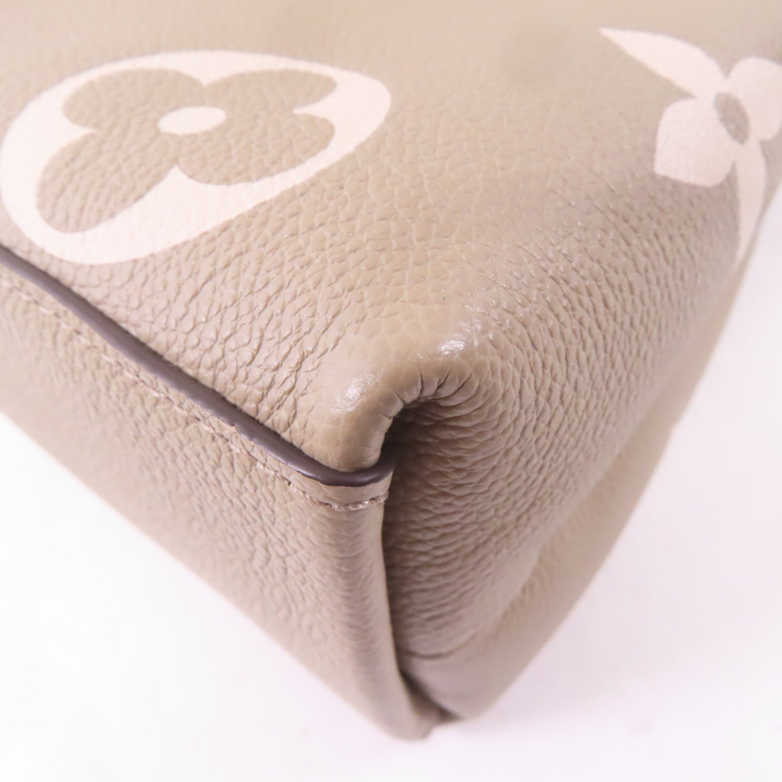 LOUIS VUITTON Monogram Empreinte Madeleine MM金扣手挽肩背兩用袋淺褐色