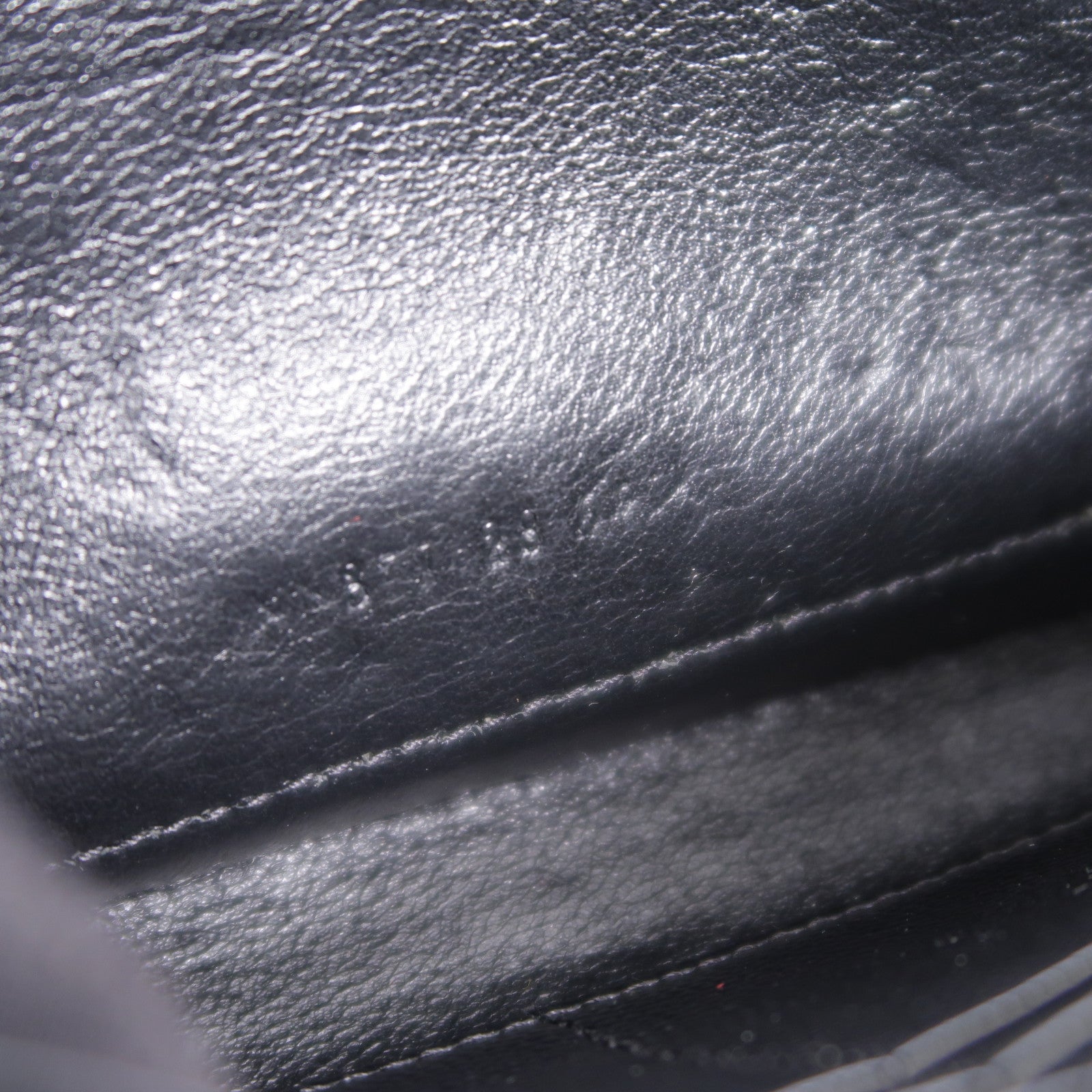 SAINT LAURENT 牛皮皮革Cassandre Envelope鏈帶肩背袋