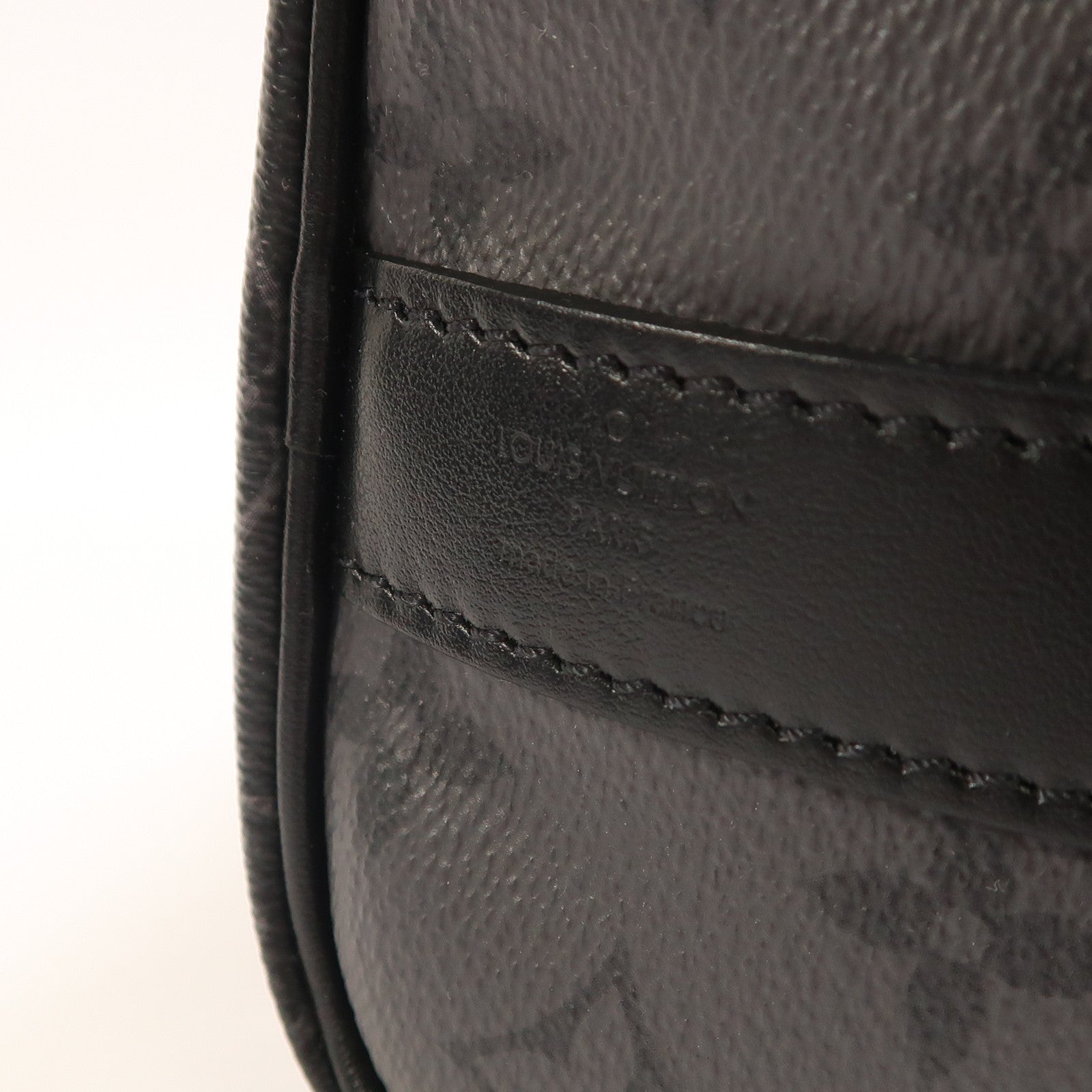 LOUIS VUITTON Monogram Eclipse Keepall Bandouliere 25手挽肩背兩用袋