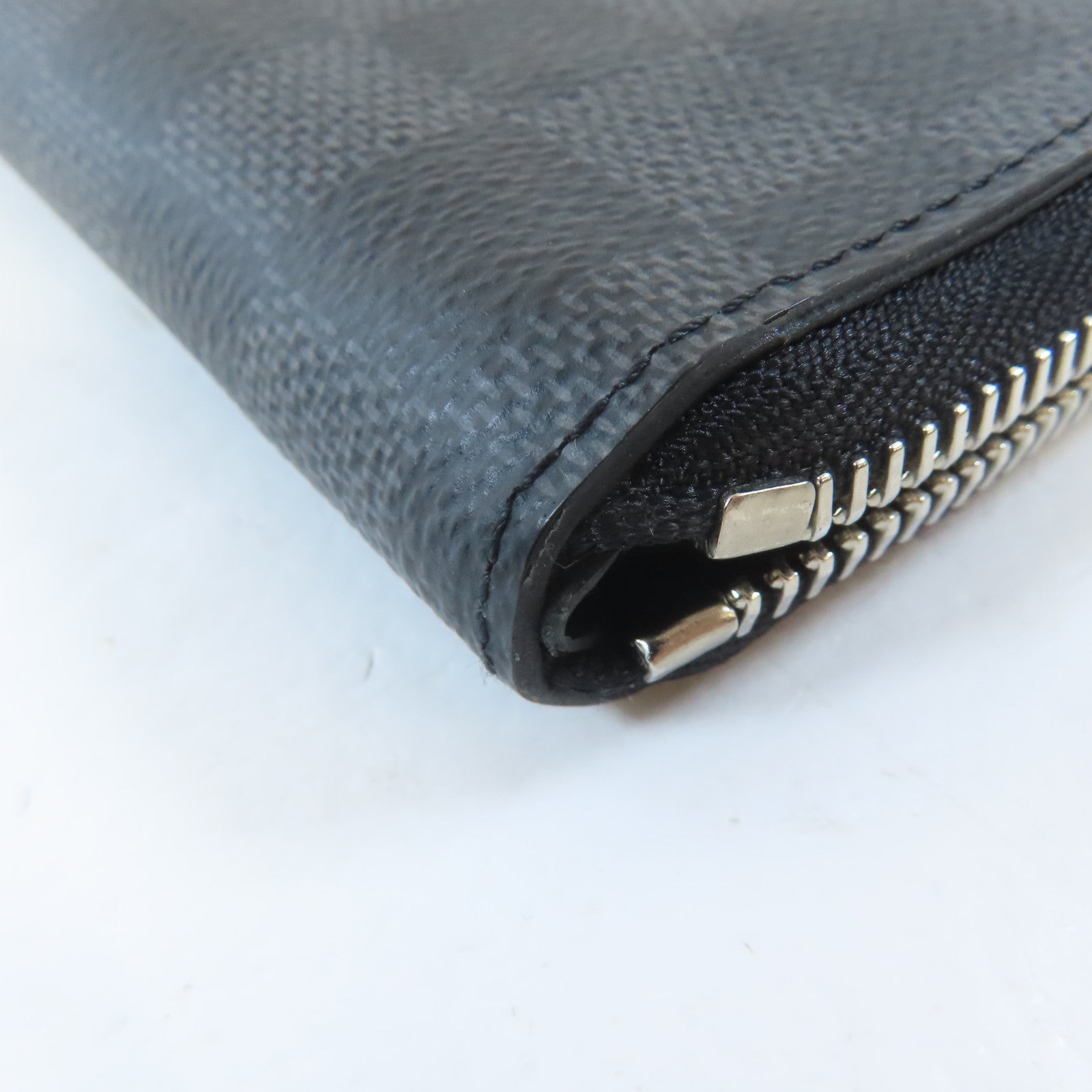 LOUIS VUITTON Damier Graphite Zippy Wallet Vertical銀扣長錢包黑色