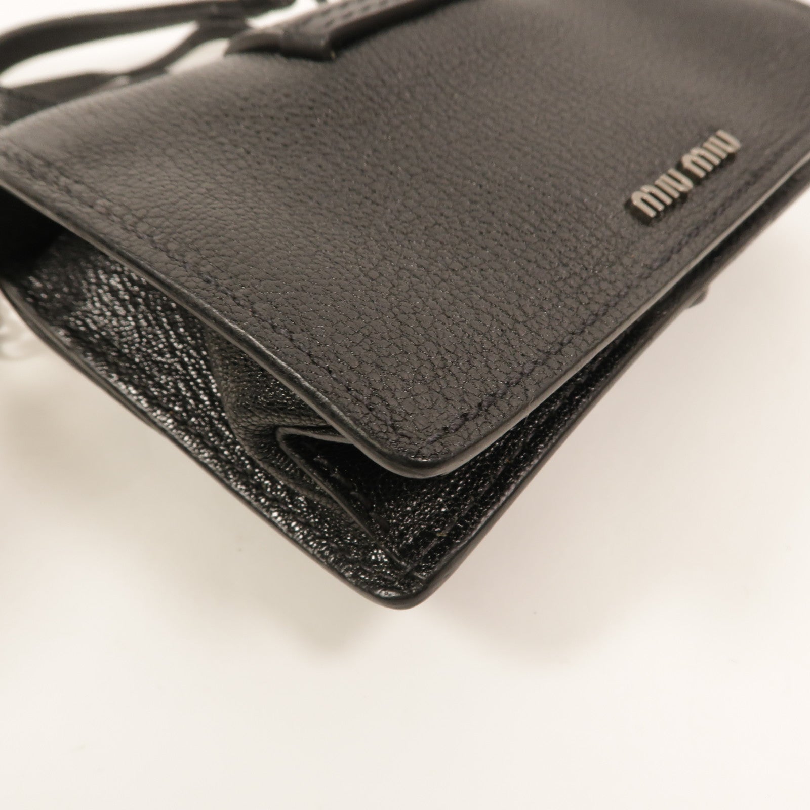 Miu Miu 牛皮皮革Chain Shoulder Bag鏈帶肩背袋