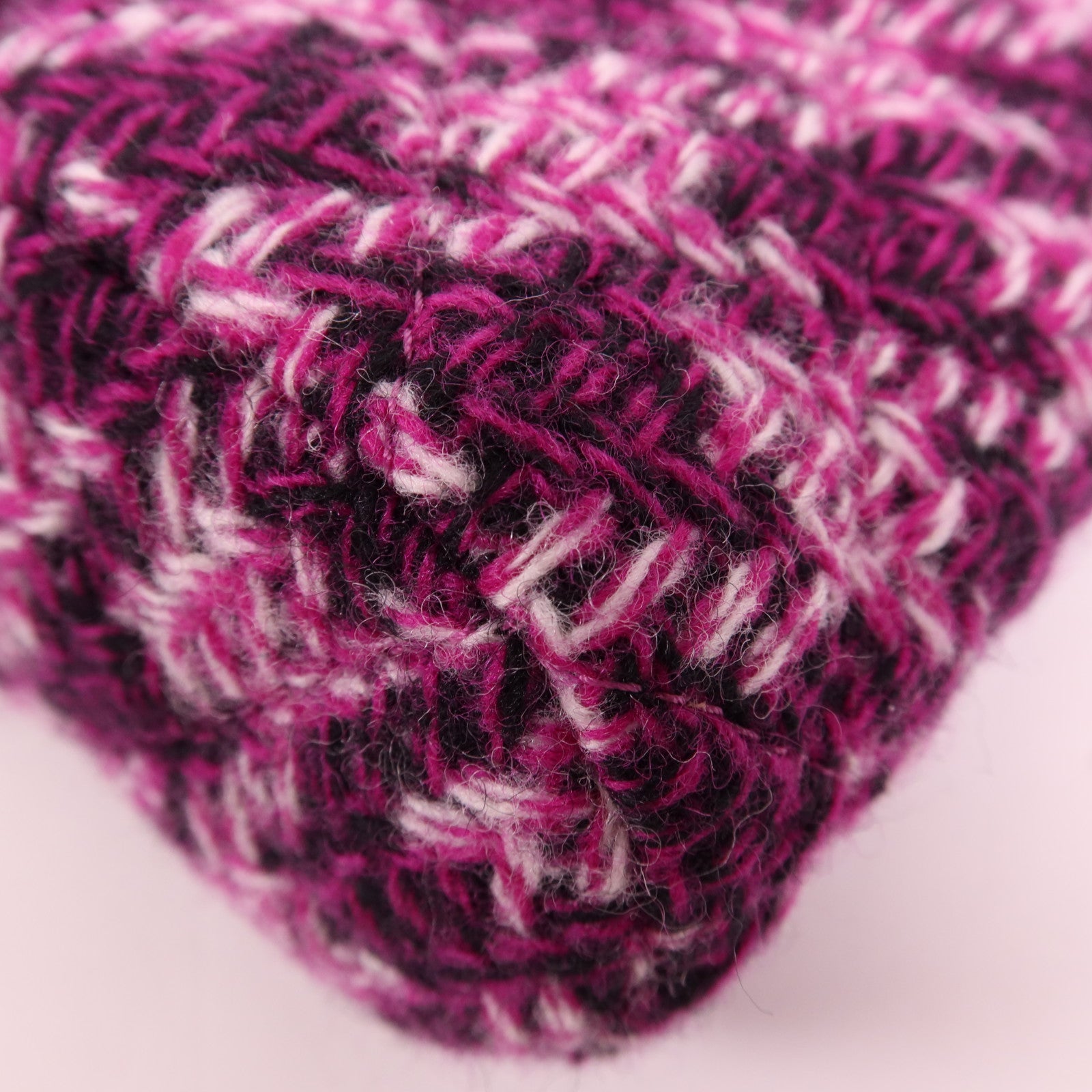 CHANEL 斜紋軟呢Mini Chain Bag金扣鏈帶肩背袋