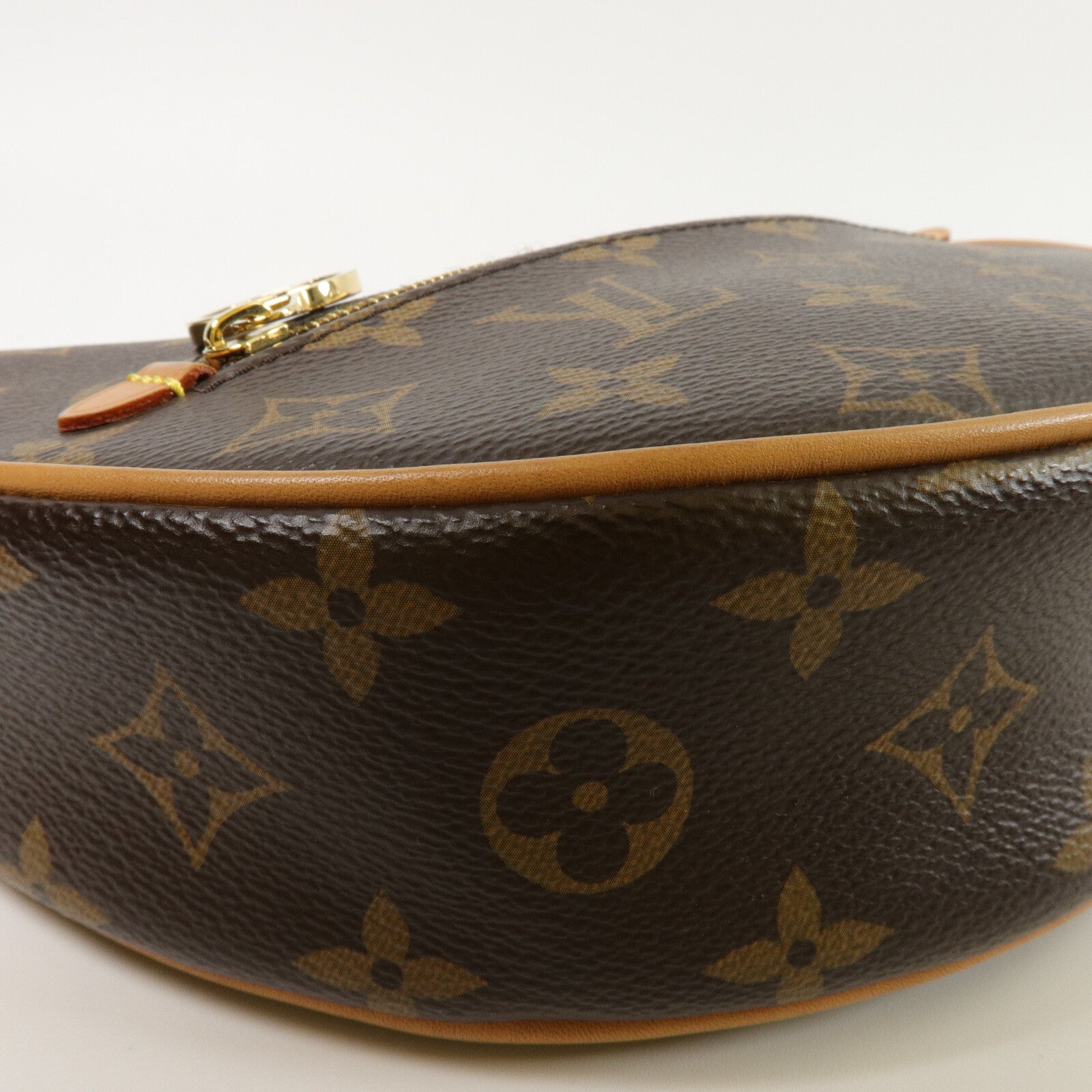 LOUIS VUITTON Monogram Loop肩背袋