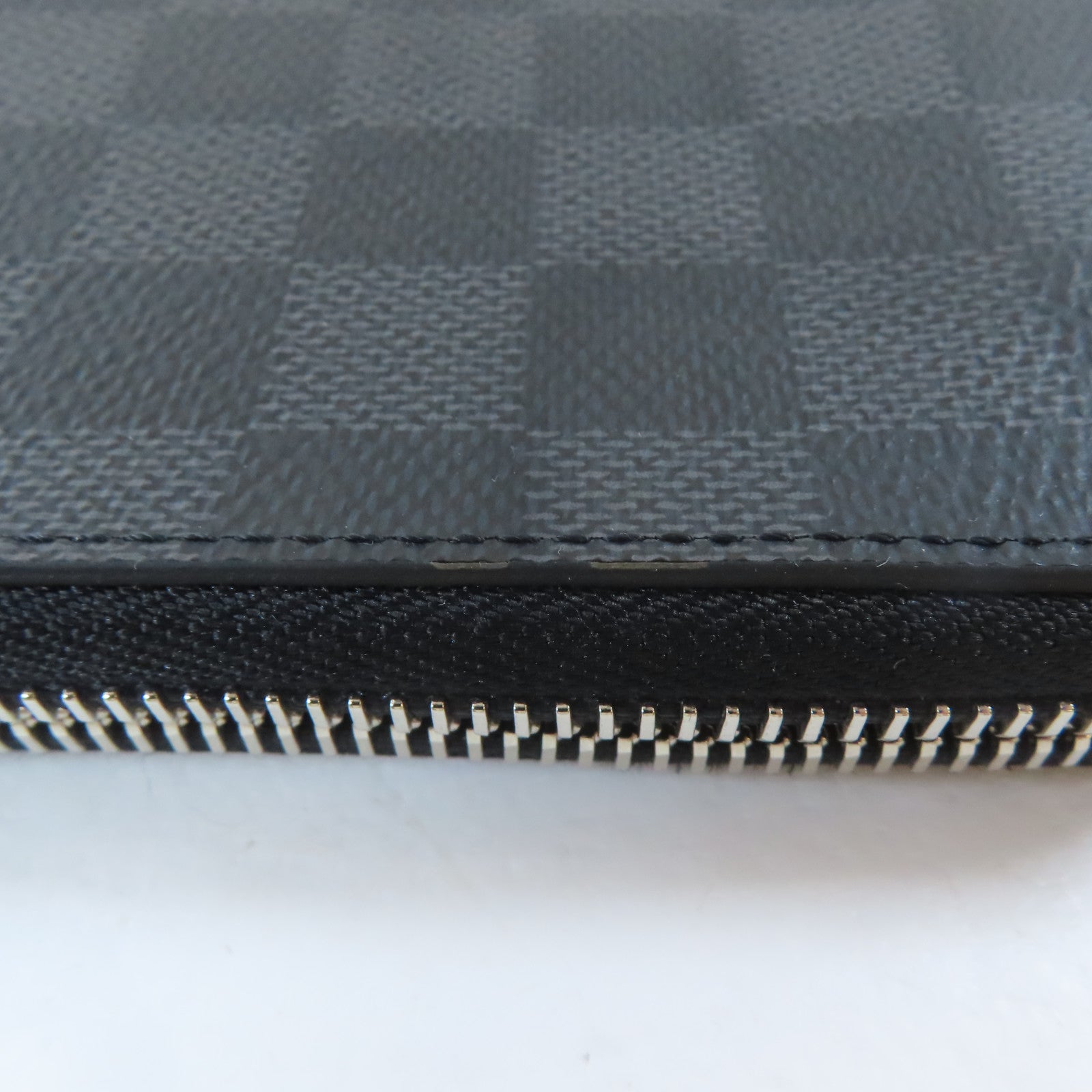 LOUIS VUITTON Damier Graphite Zippy Wallet Vertical銀扣長錢包黑色