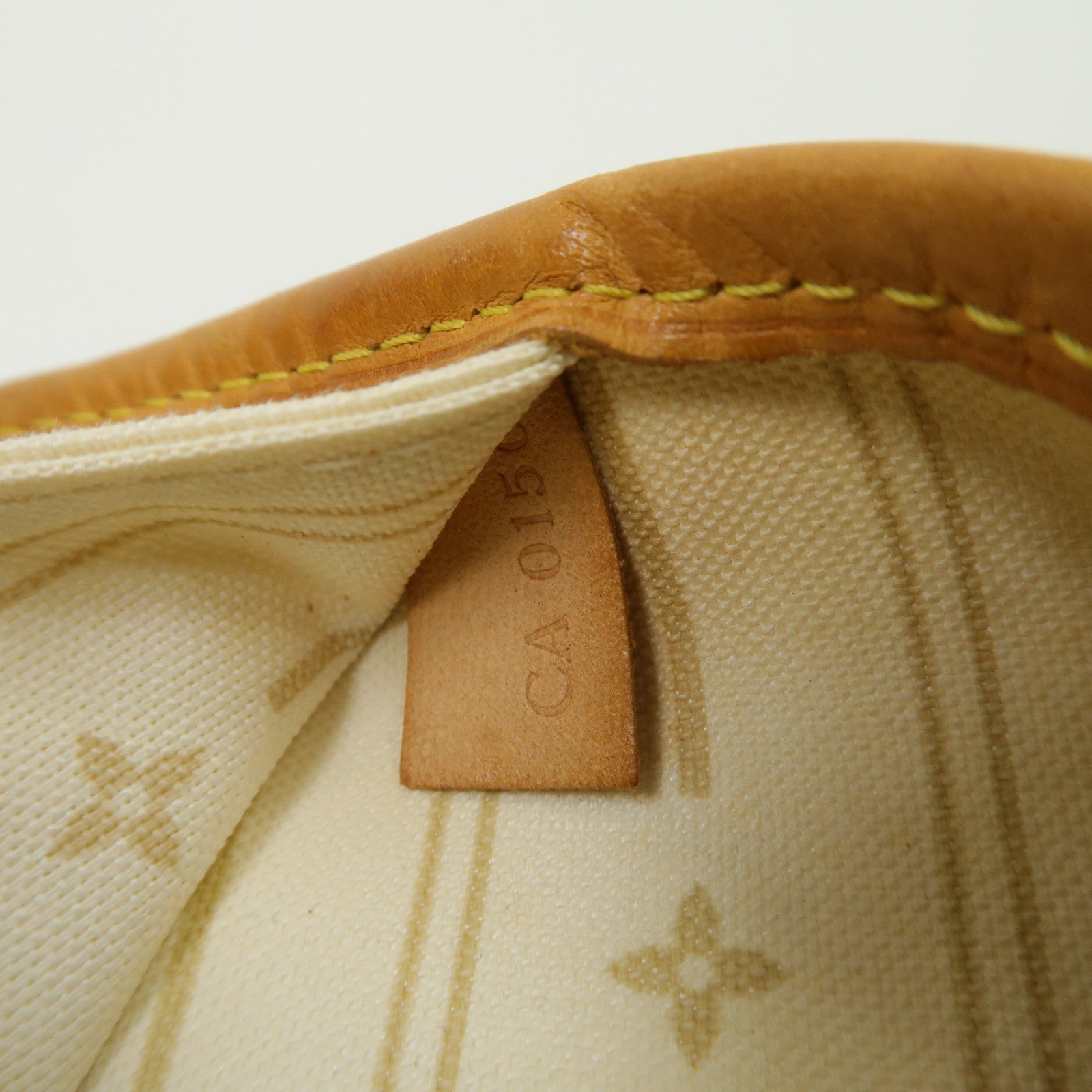 LOUIS VUITTON Damier Azur Neverfull MM金扣手挽袋白色