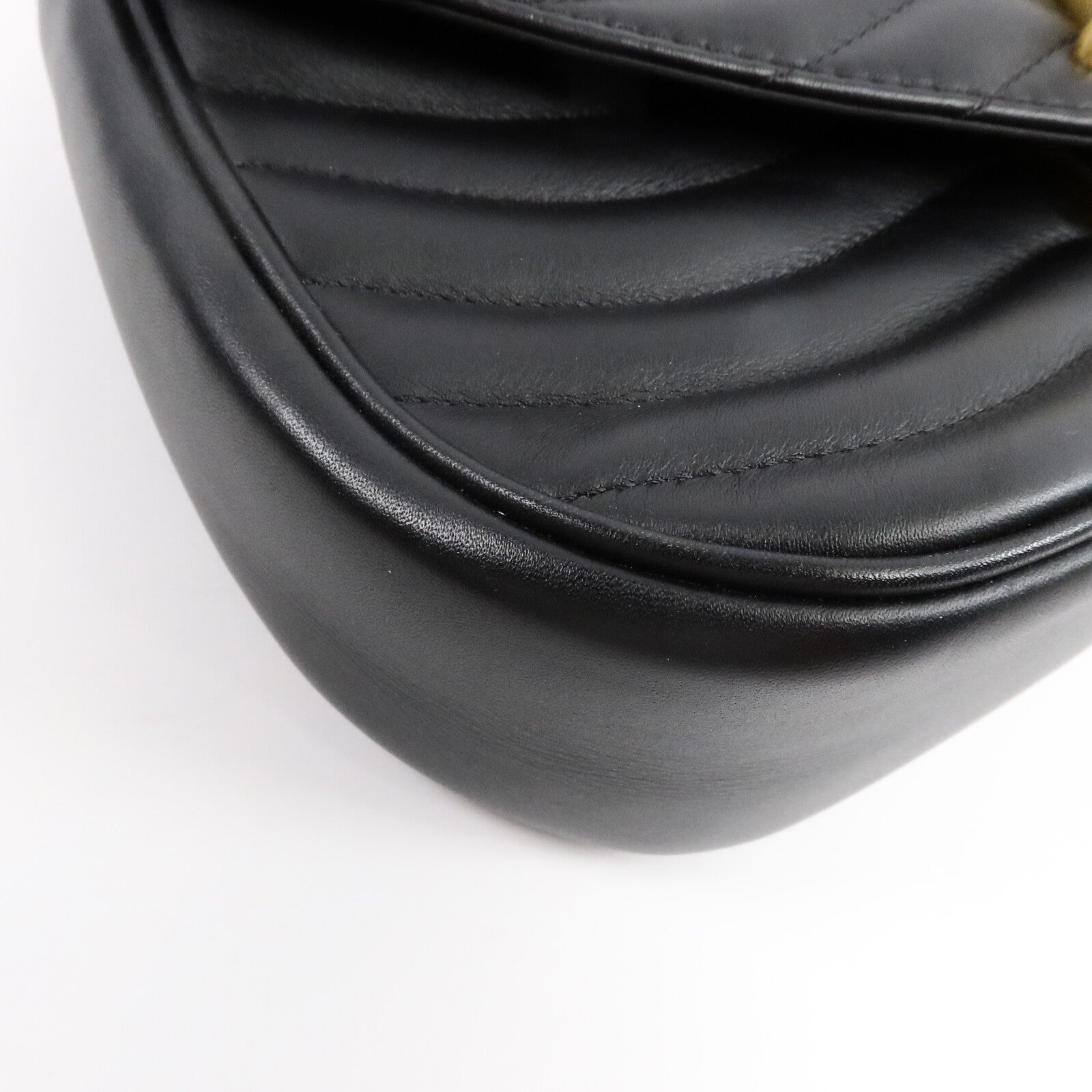 LOUIS VUITTON 牛皮皮革New Wave Chain MM肩背袋