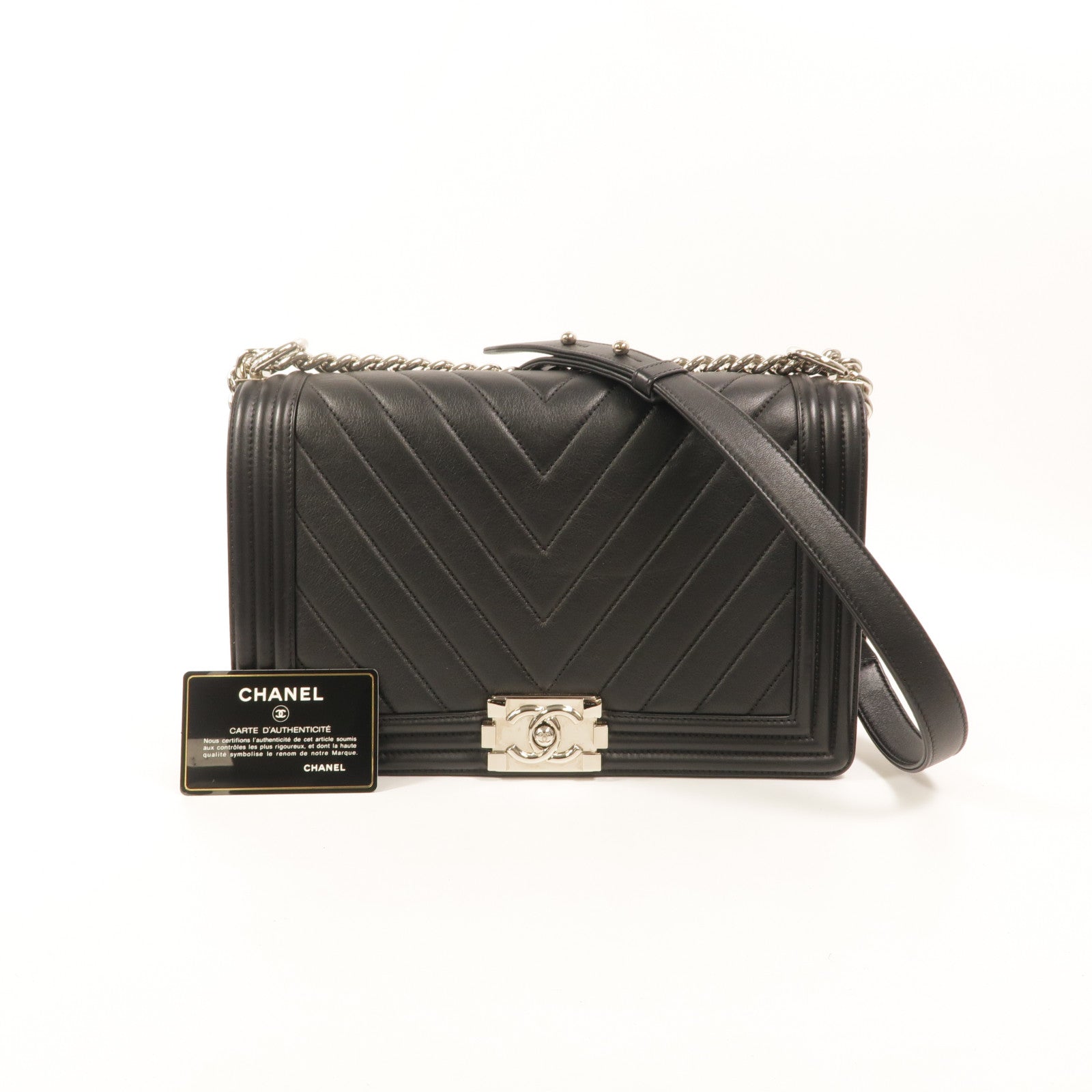 CHANEL 牛皮皮革Boy 28 Chevron鏈帶肩背袋