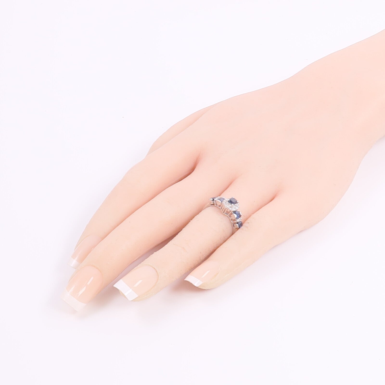 JEWELRY PT900鉑金Sapphire Diamond Ring藍寶石/鑽石戒指