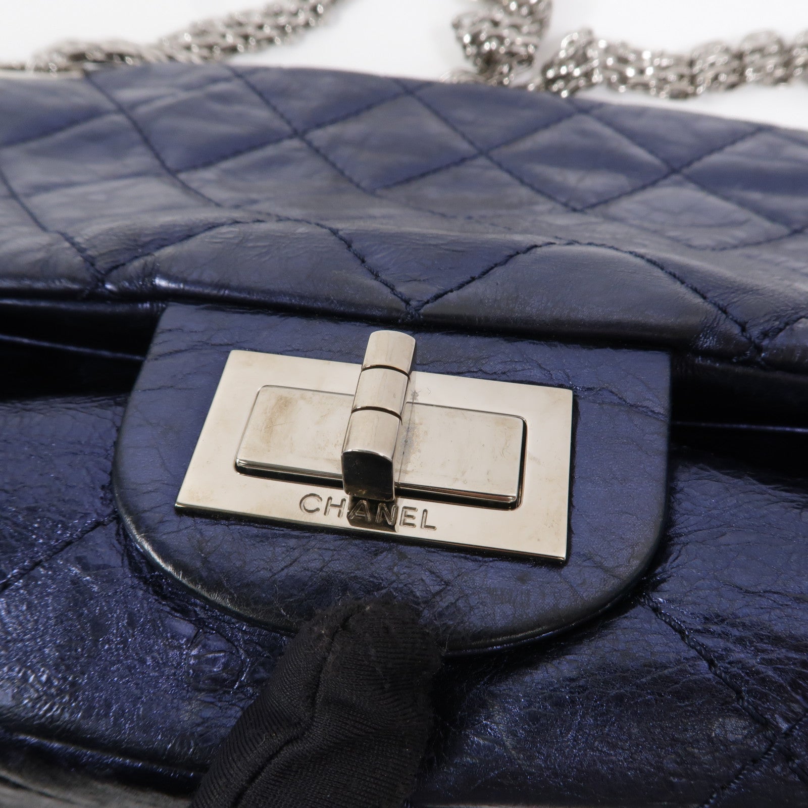 CHANEL 牛皮皮革2.55 Maxi鏈帶肩背袋