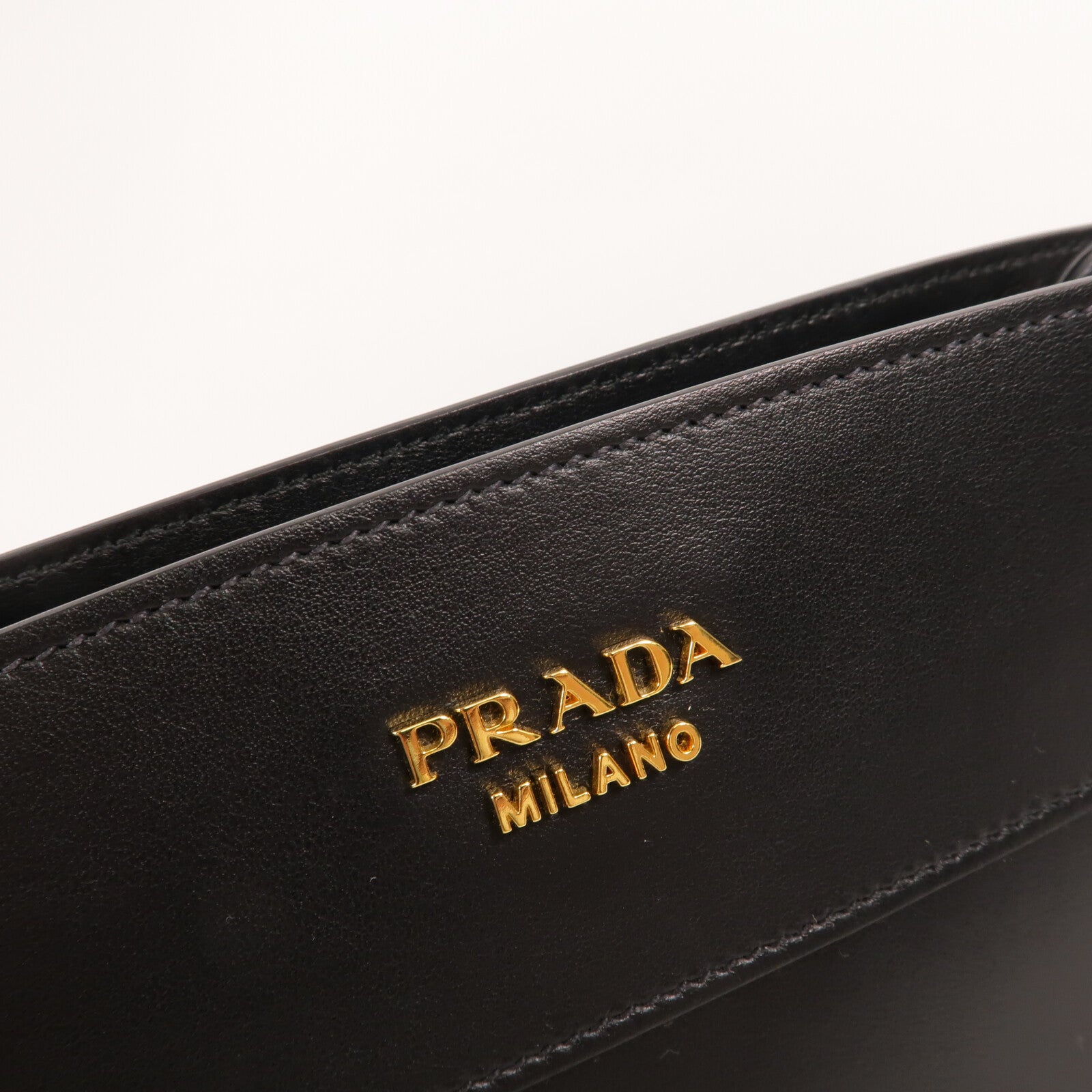 PRADA 牛皮皮革Shoulder Bag肩背袋