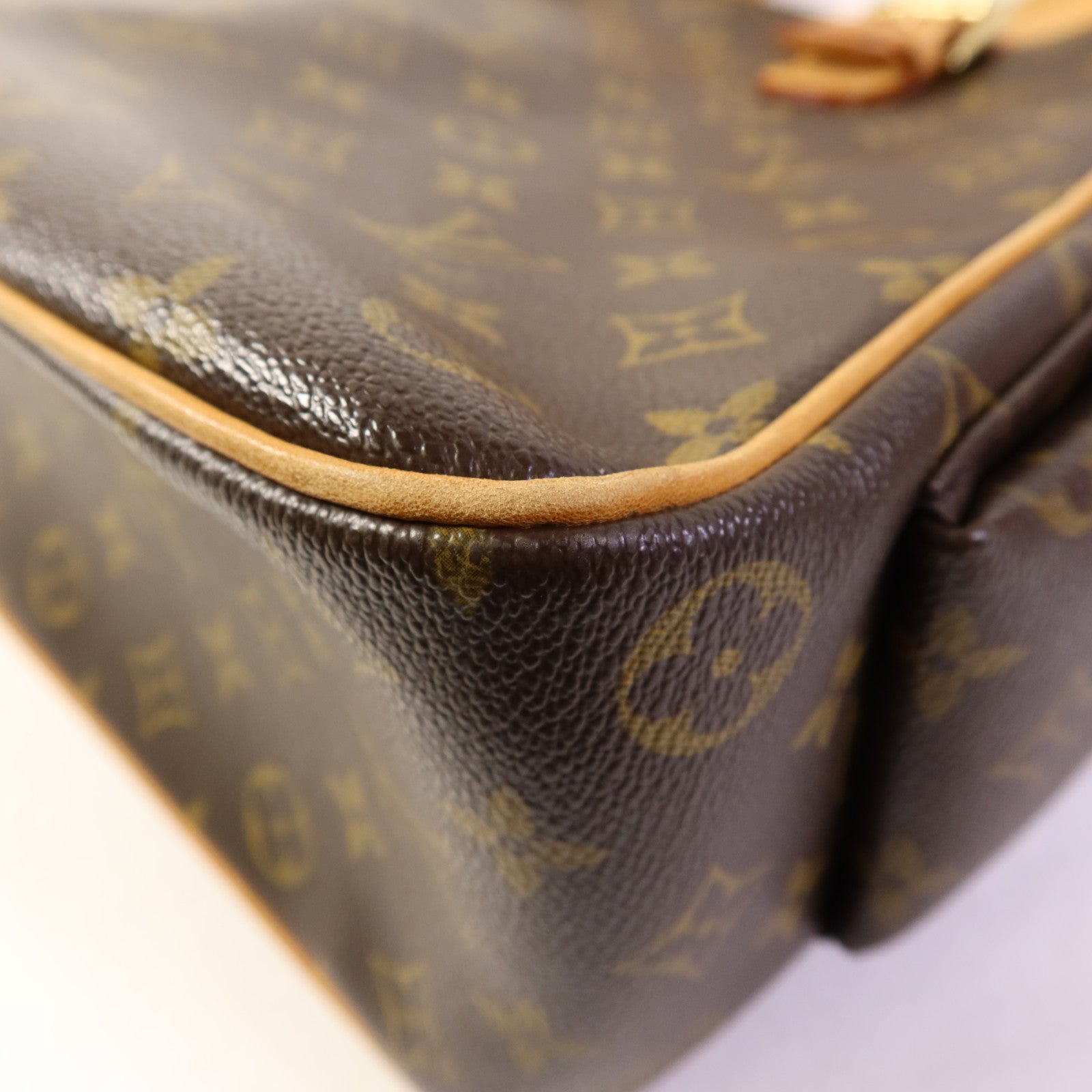 LOUIS VUITTON Monogram Multipli Cite金扣肩背袋