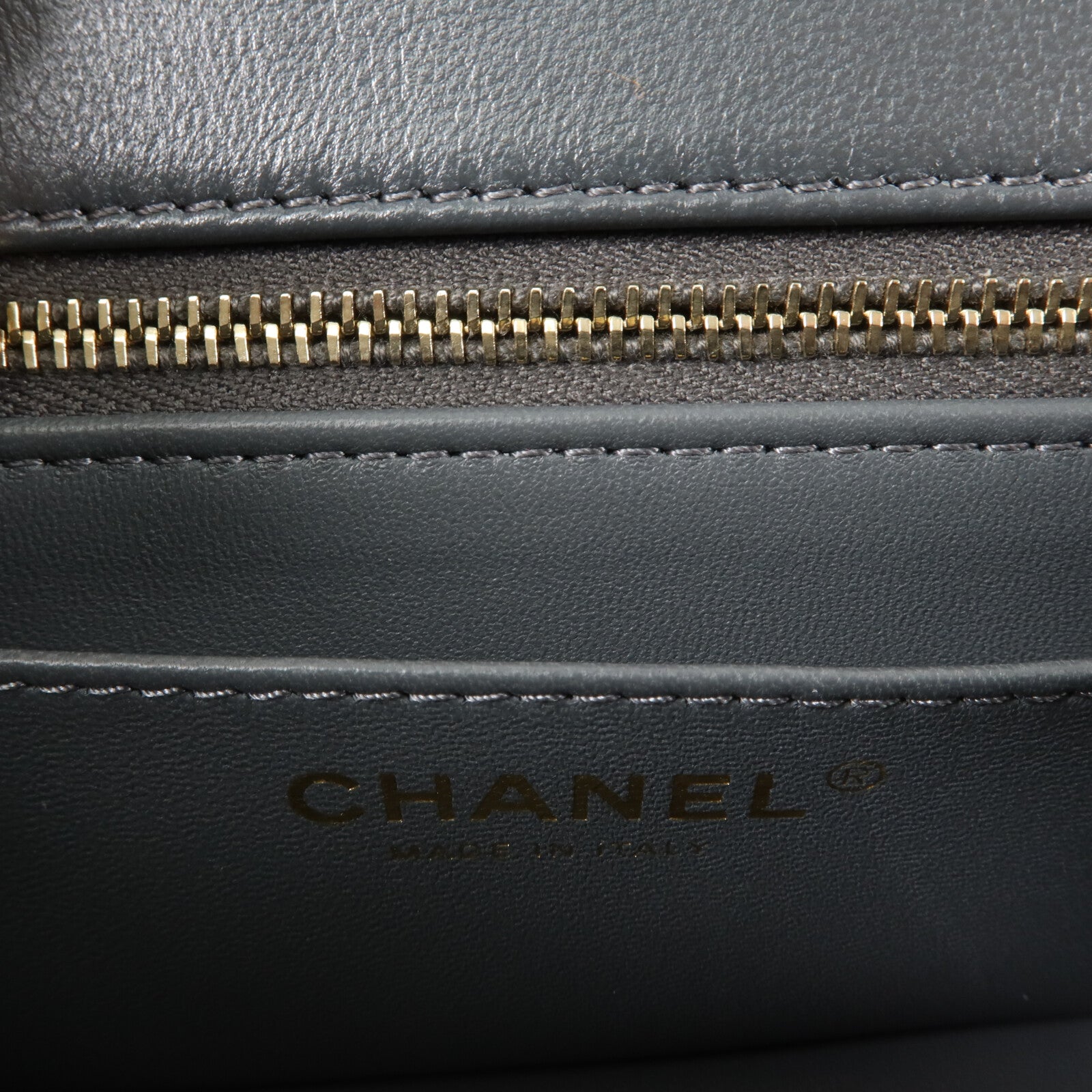 CHANEL 羊皮皮革Mini Flap Bag鏈帶肩背袋