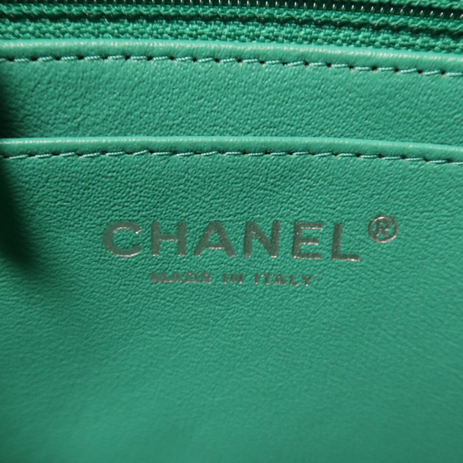 CHANEL 羊皮皮革Mini Classic 20鏈帶肩背袋