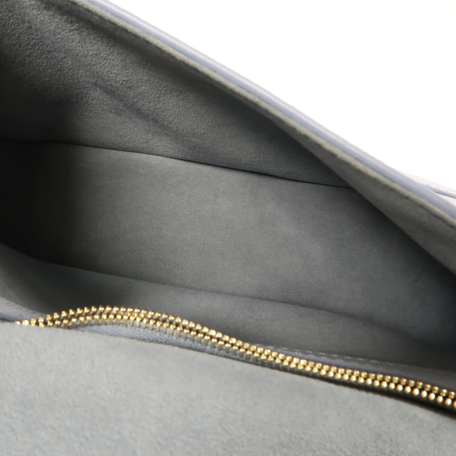 LOUIS VUITTON Monogram Empreinte Diane金扣肩背袋淺藍色