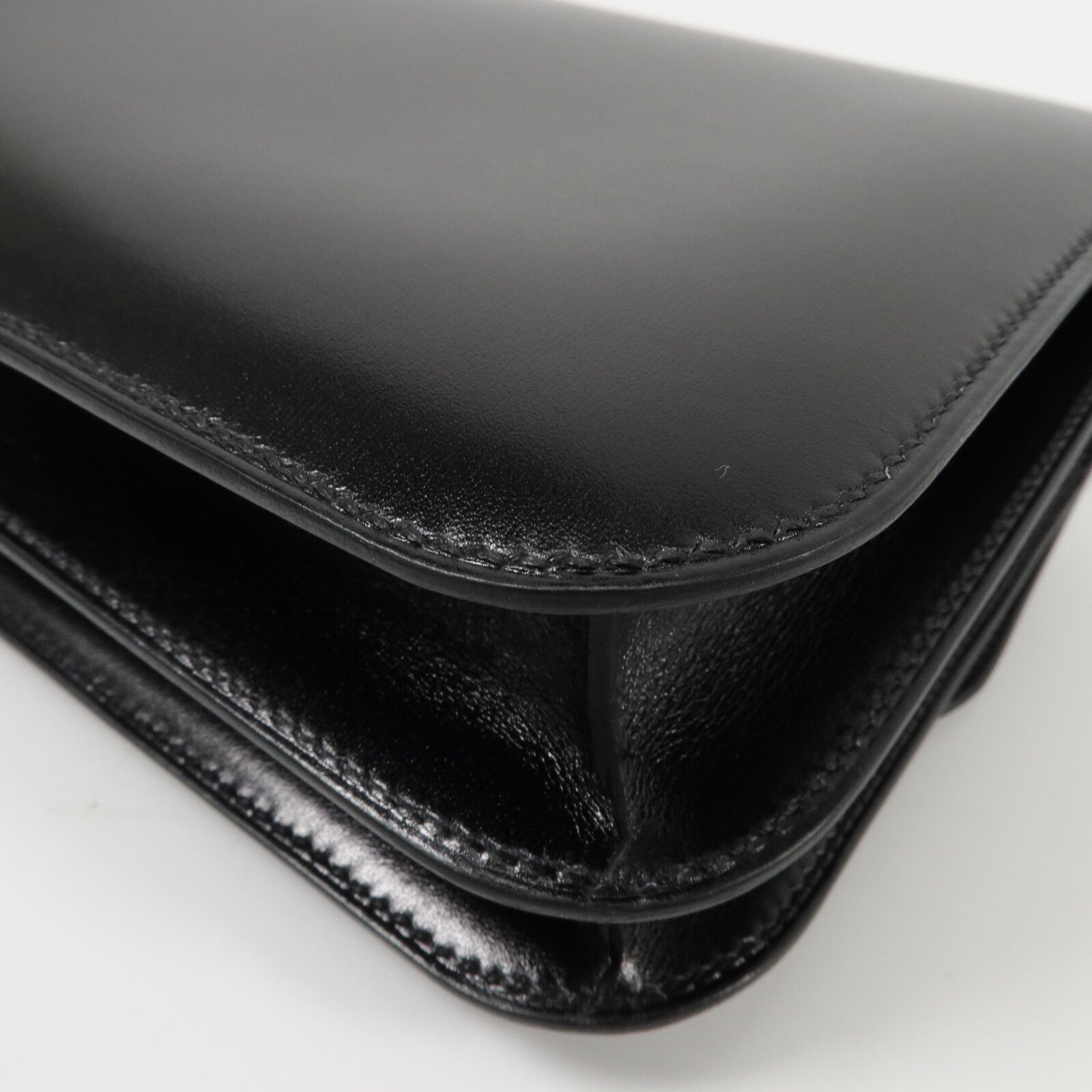 HERMES Box皮革Constance Mini肩背袋Noir
