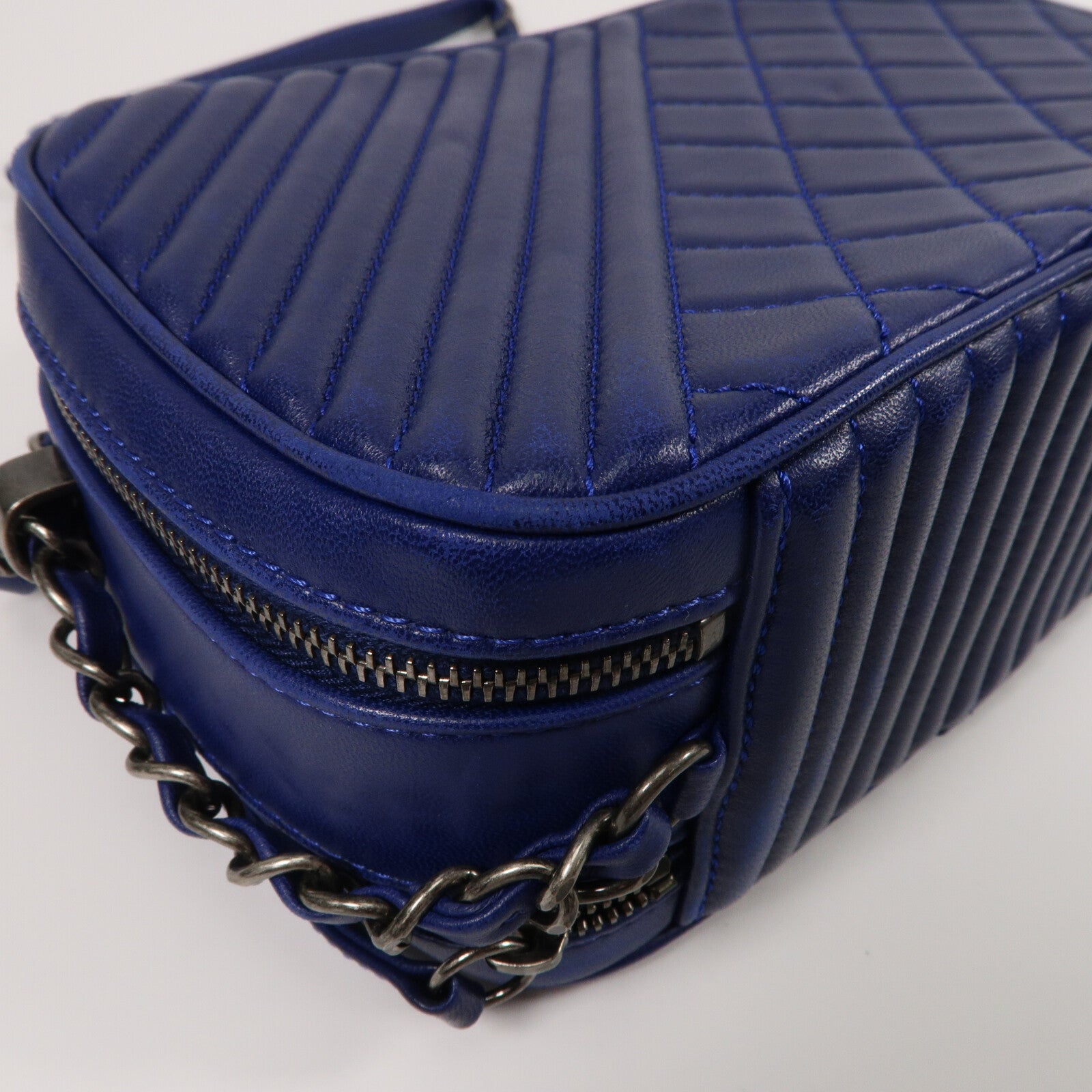 CHANEL 羊皮皮革Camera Bag鏈帶肩背袋