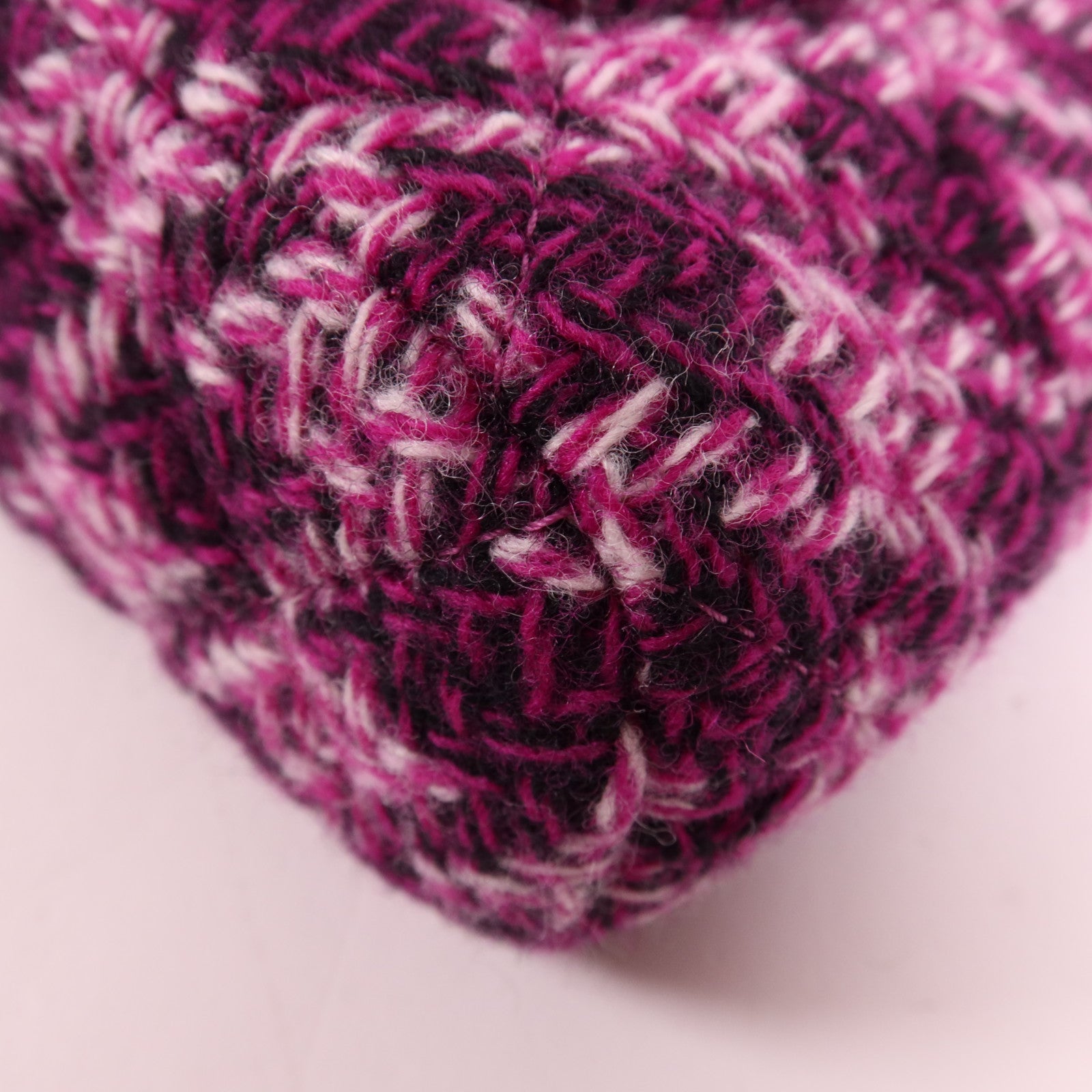 CHANEL 斜紋軟呢Mini Chain Bag金扣鏈帶肩背袋