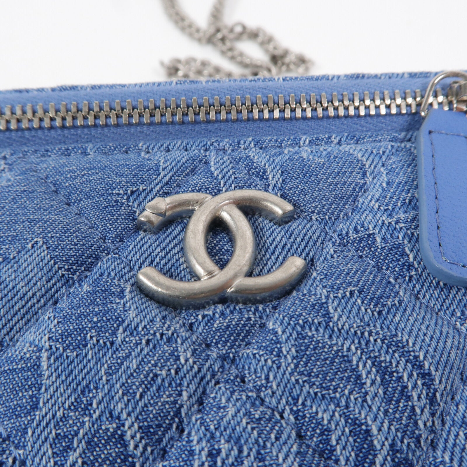 CHANEL 牛仔布Vanity Case Sweetheart Crush鏈帶肩背袋