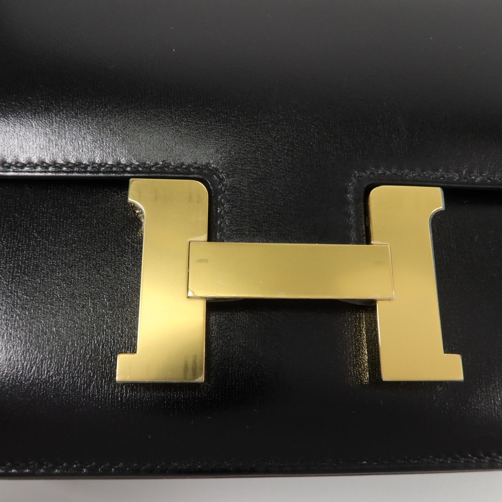 HERMES Box皮革Constance Mini肩背袋Noir
