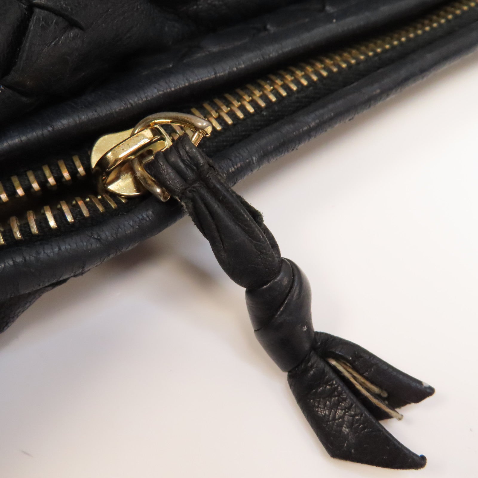 BOTTEGA VENETA 織紋牛皮皮革Hobo Bag金扣肩背袋黑色