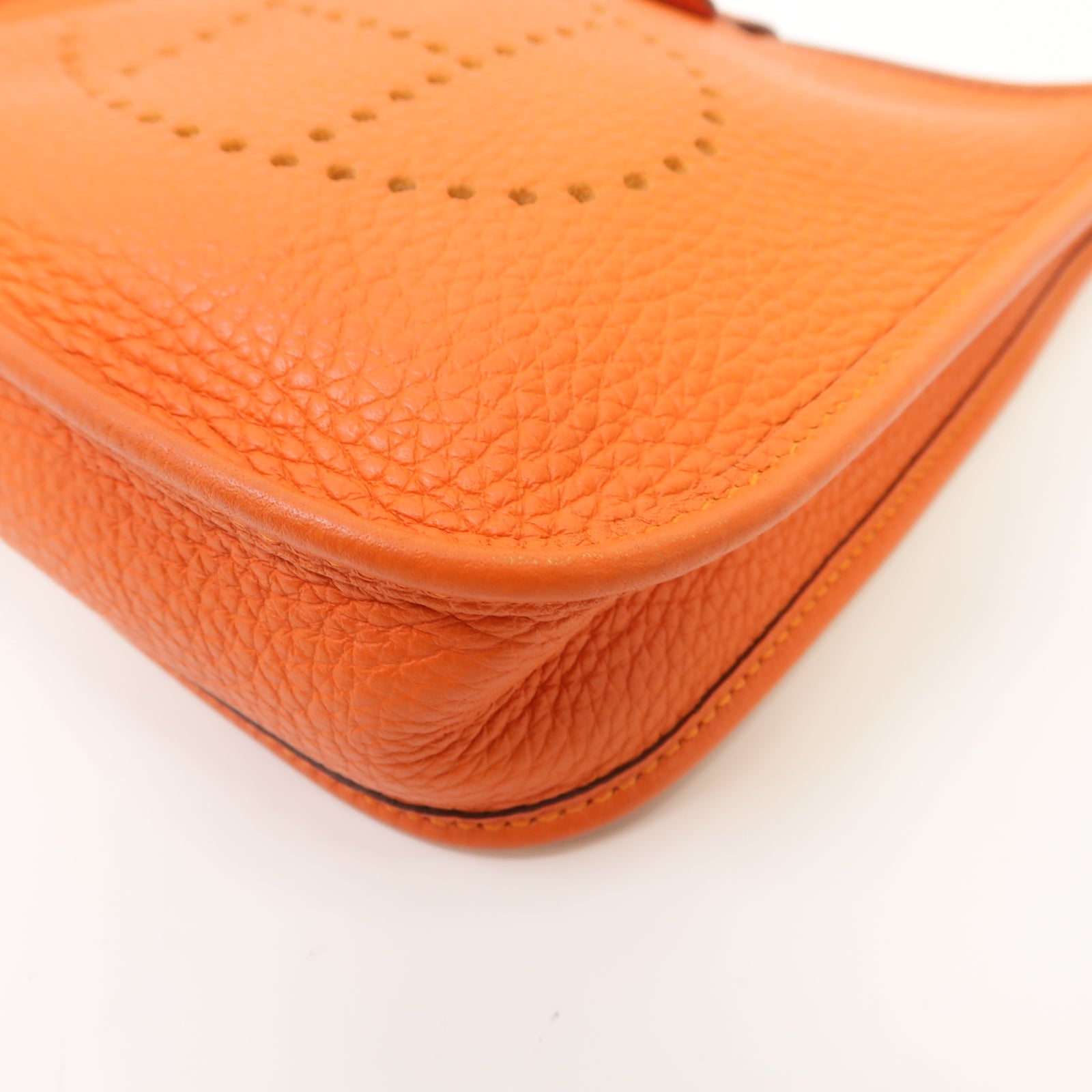 HERMES 【激減優惠】Clemence皮革Evelyne TPM Shoulder Bag金扣肩背袋火焰橘