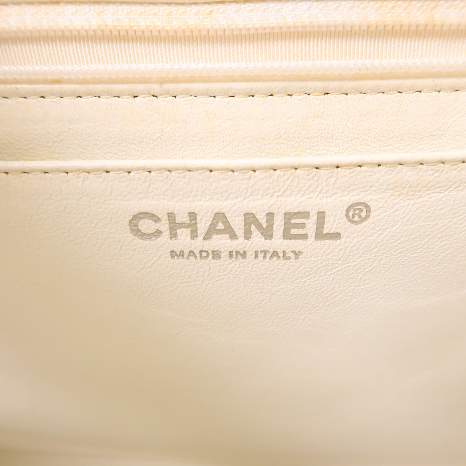 CHANEL 牛皮皮革Large Classic銀扣鏈帶肩背袋