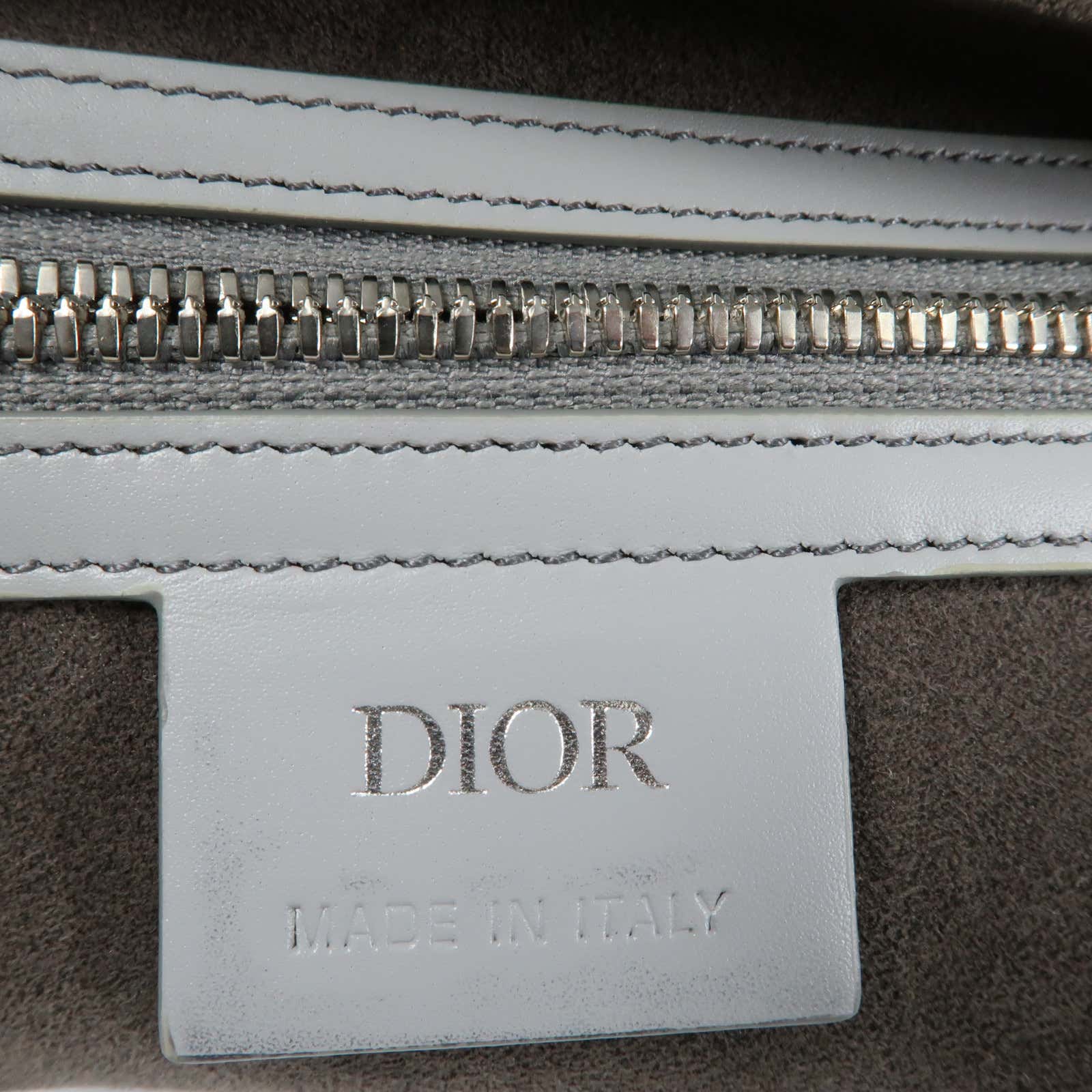 Dior 牛皮皮革Shoulder Bag銀扣肩背袋