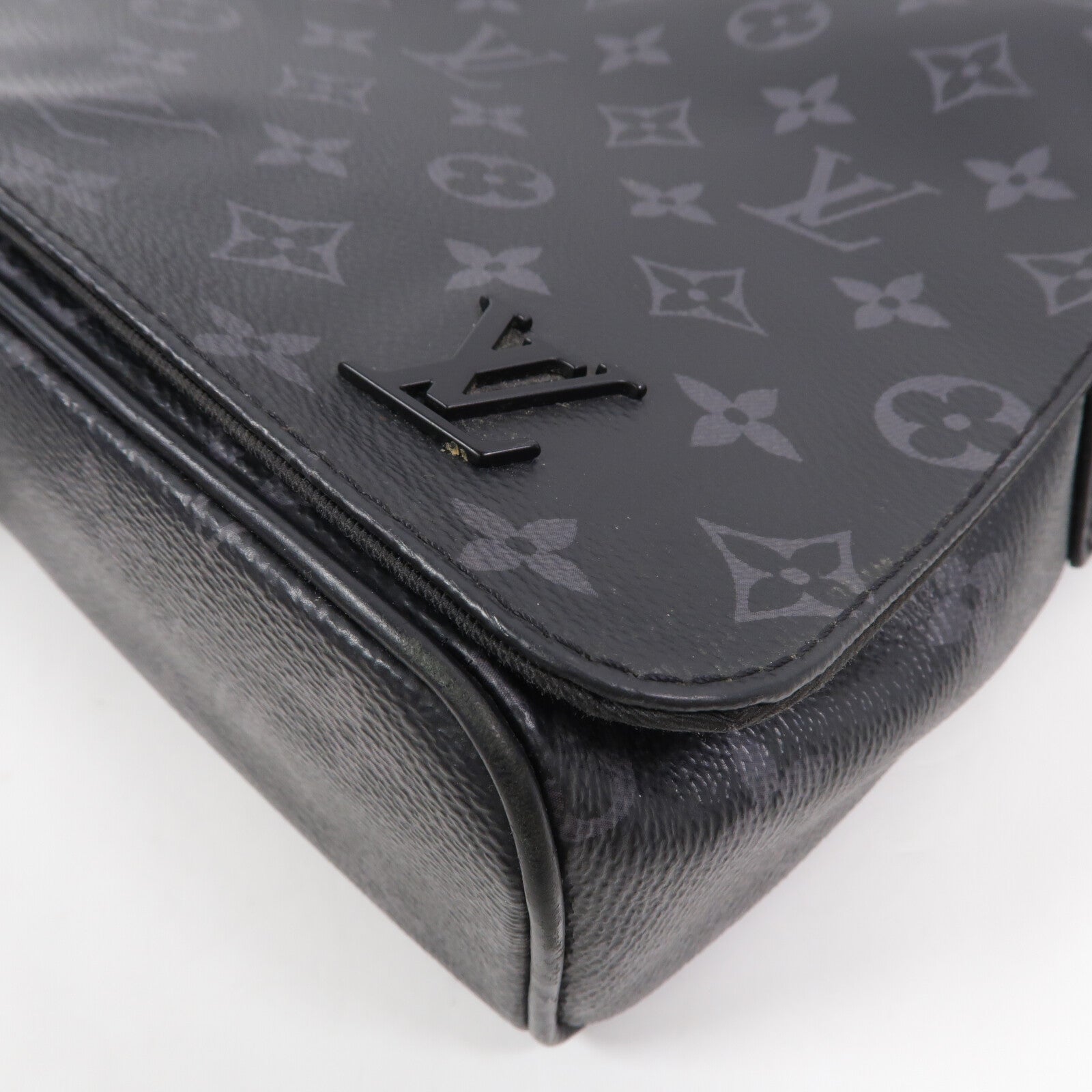 LOUIS VUITTON Monogram Eclipse District PM肩背袋
