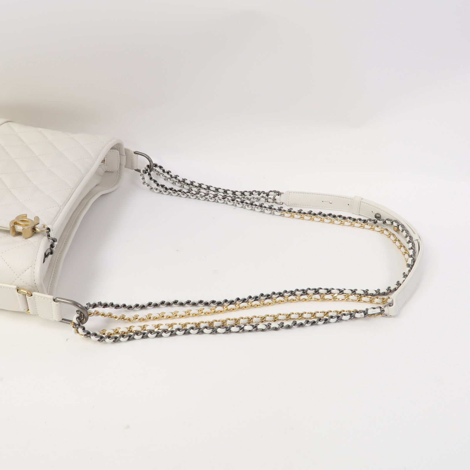 CHANEL 【激減優惠】菱格牛皮皮革Gabrielle鏈帶肩背袋白色