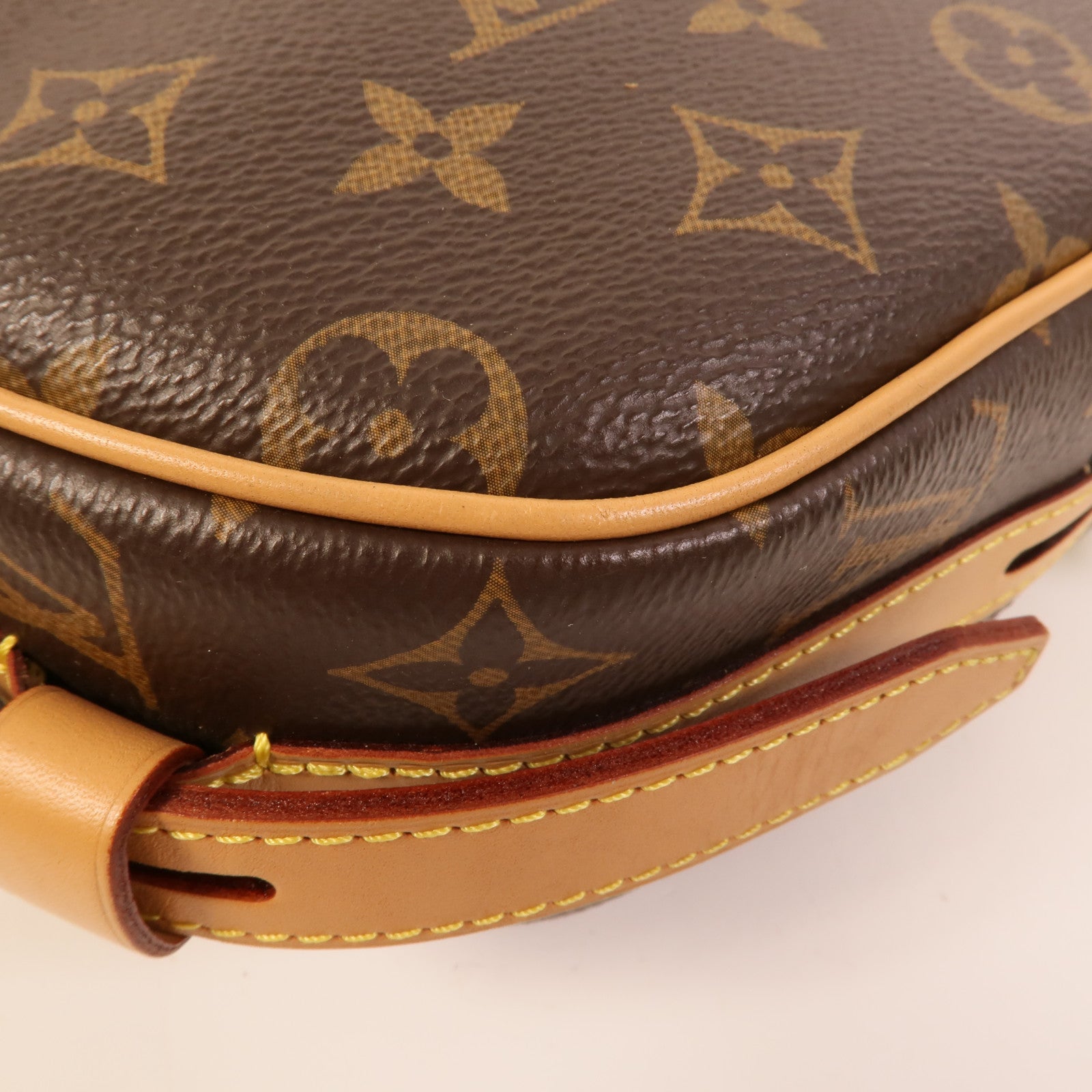 LOUIS VUITTON Monogram Boite Chapeau Souple金扣肩背袋棕色