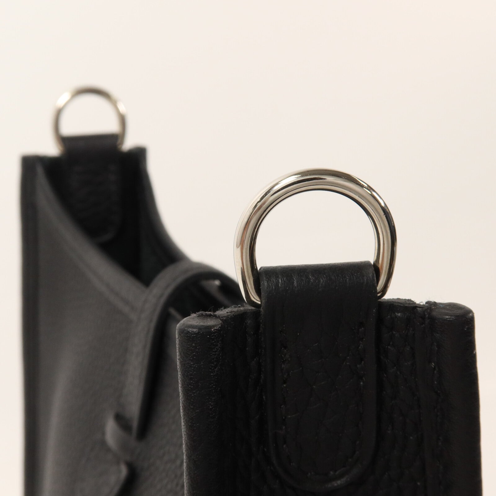 HERMES Clemence皮革Evelyne TPM肩背袋Noir
