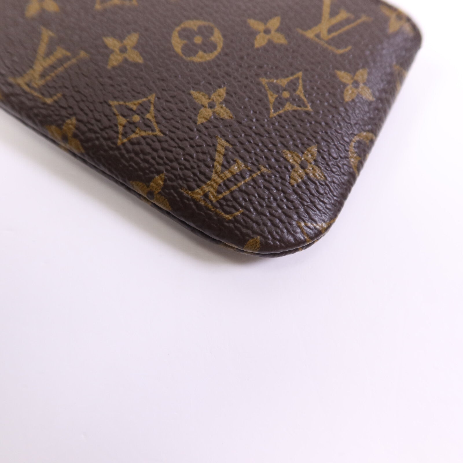 LOUIS VUITTON Monogram Phone Holder金扣手拿包