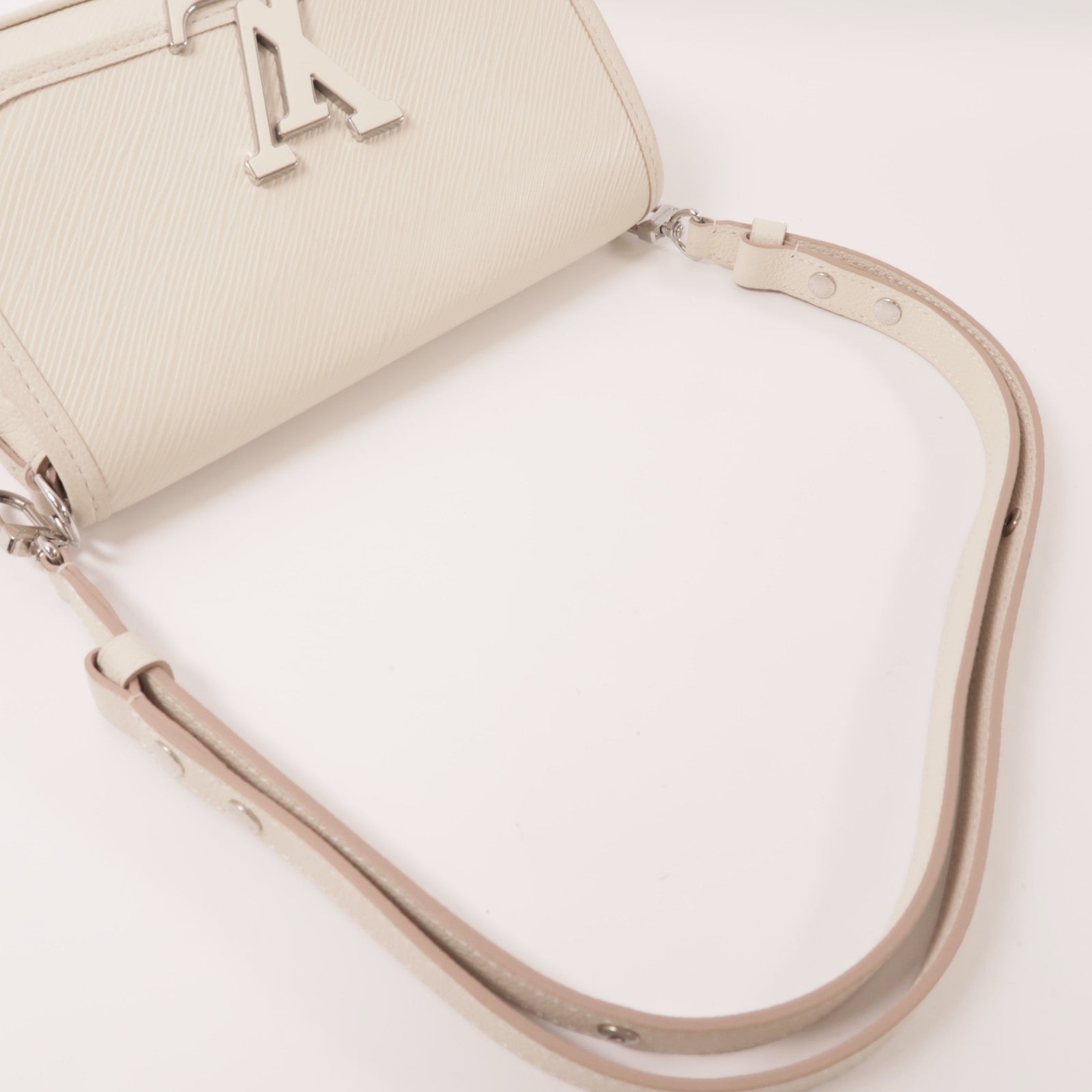 LOUIS VUITTON Epi Buci銀扣肩背袋