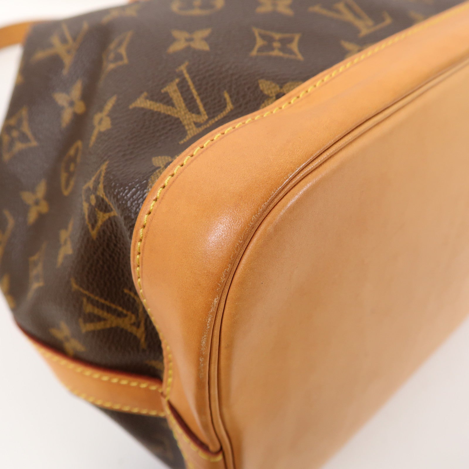 LOUIS VUITTON Monogram Noe金扣肩背袋啡色