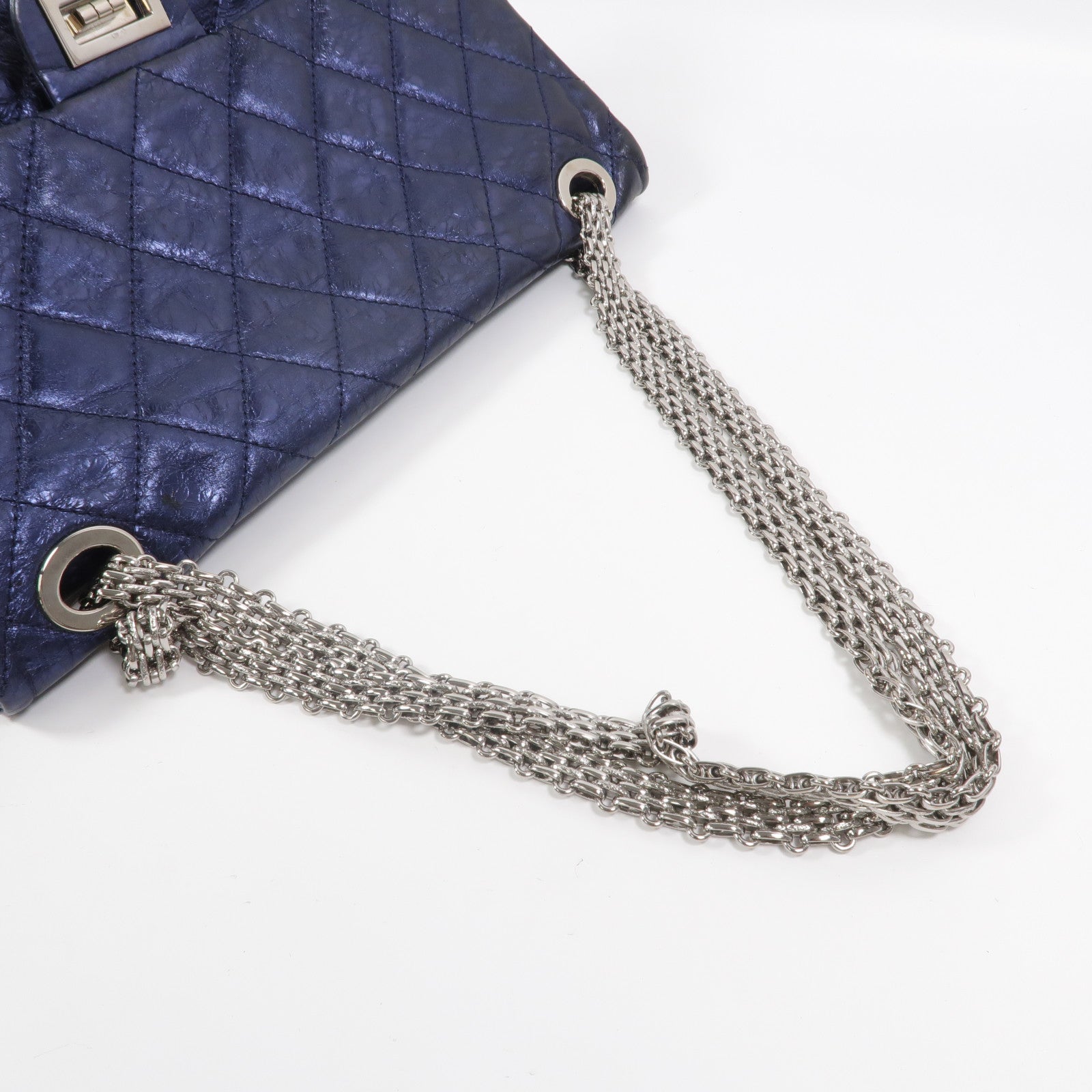 CHANEL 牛皮皮革2.55 Maxi鏈帶肩背袋