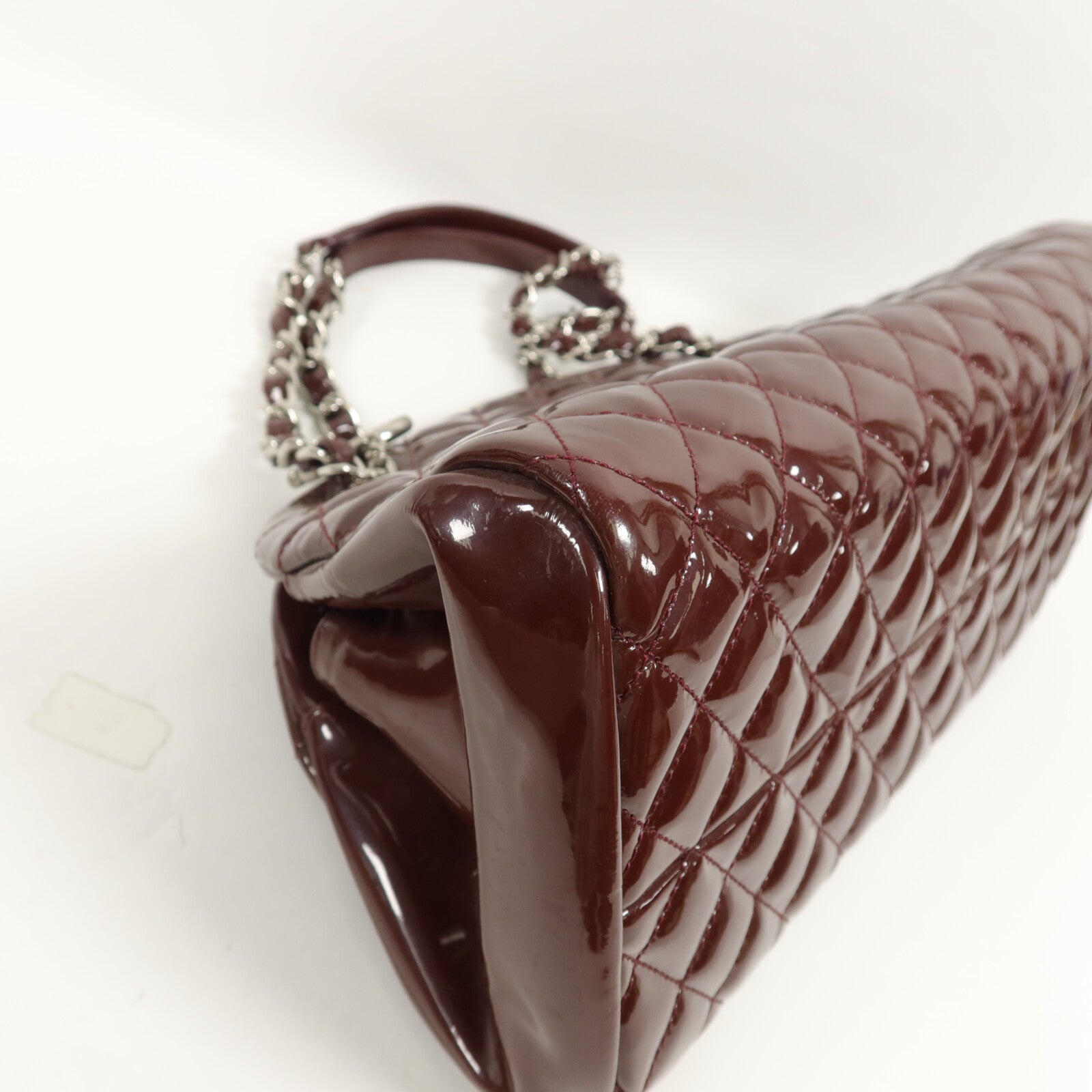 CHANEL 漆皮皮革Mademoiselle Bowling Bag鏈帶肩背袋