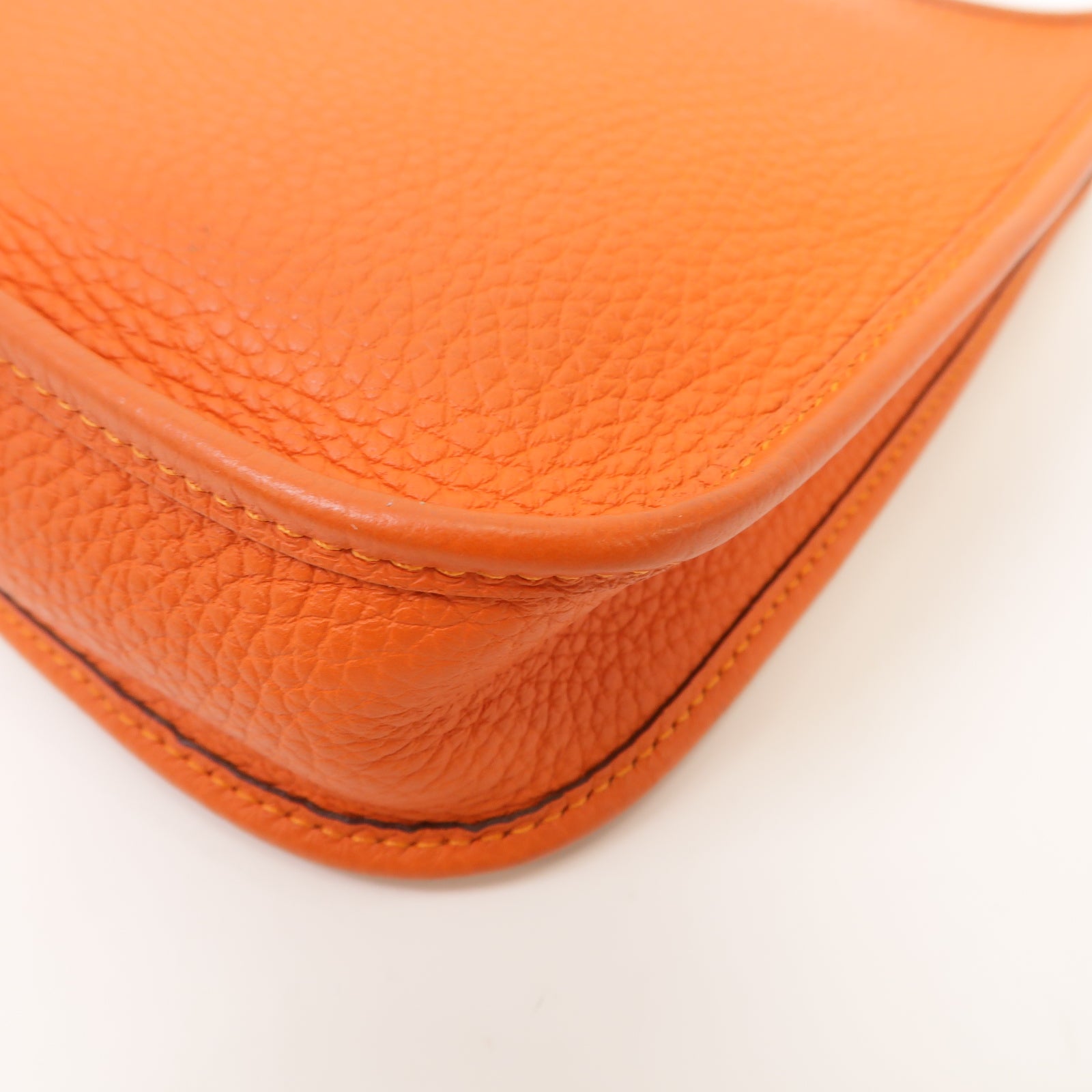 HERMES 【激減優惠】Clemence皮革Evelyne TPM Shoulder Bag金扣肩背袋火焰橘