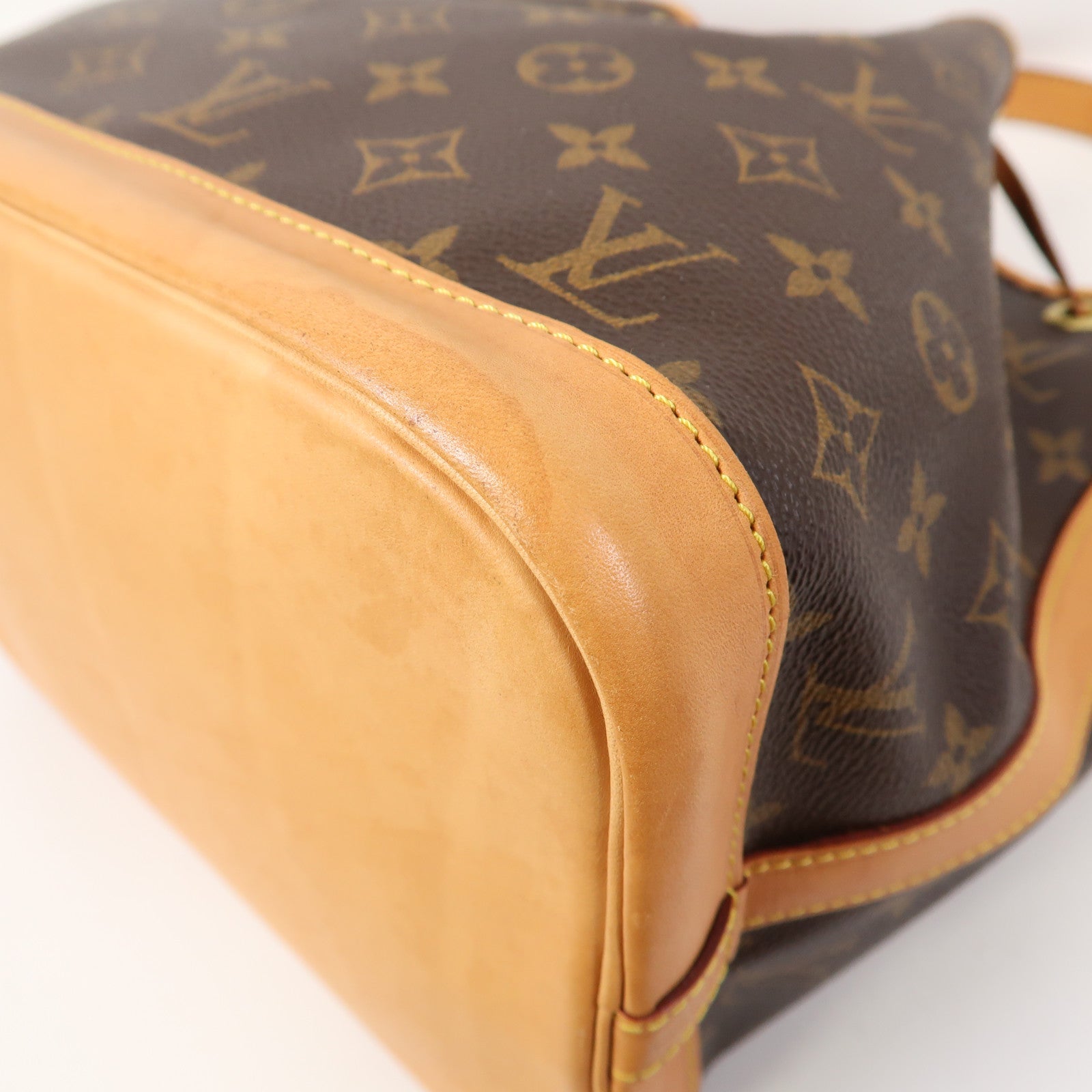 LOUIS VUITTON Monogram Noe金扣肩背袋啡色