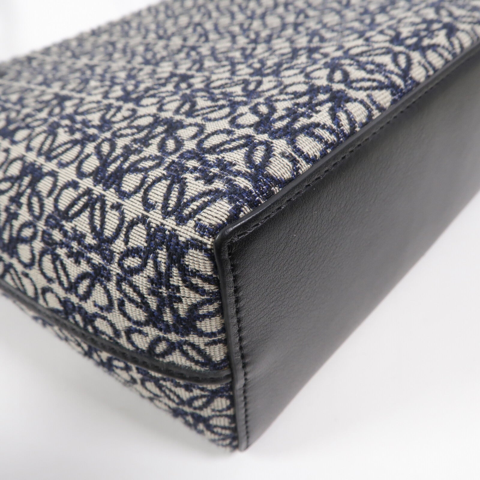 LOEWE 帆布Square Anagram Tote肩背袋