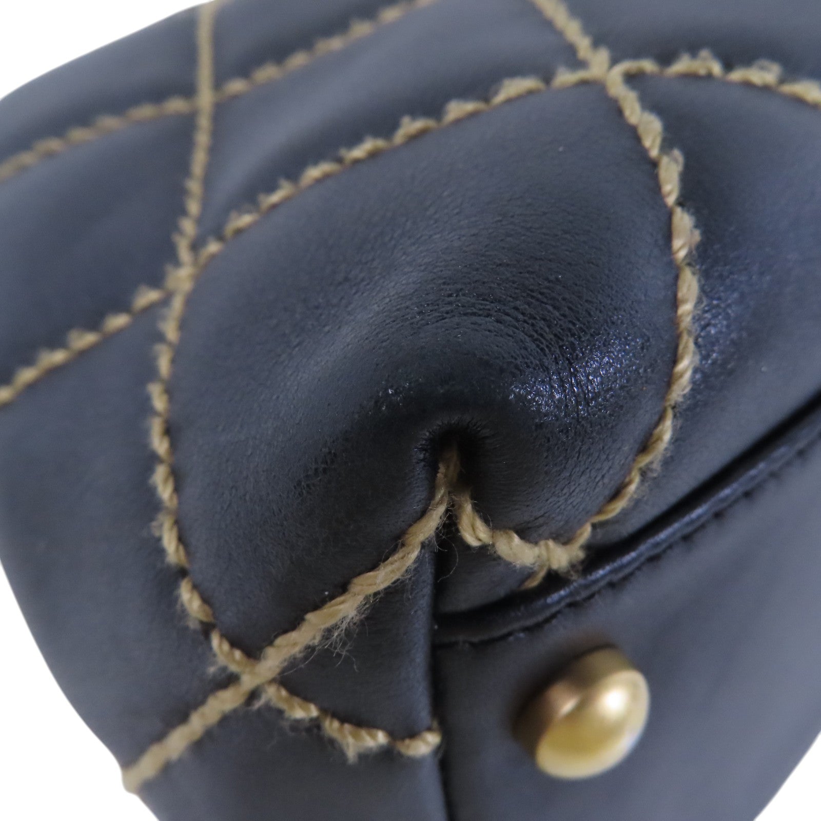 CHANEL 牛皮皮革Shoulder Bag金扣肩背袋