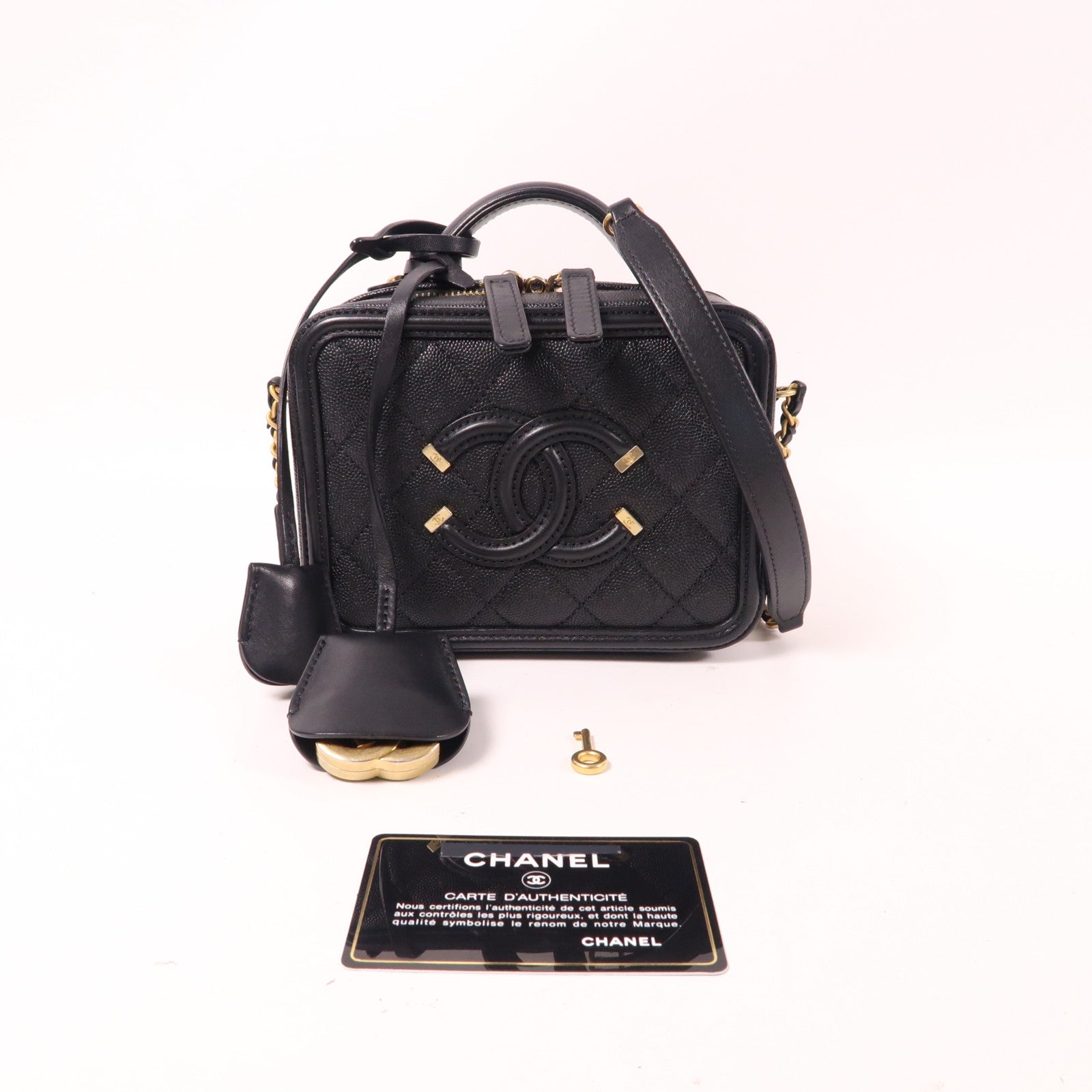 CHANEL 菱格Caviar皮革Vanity Case金扣手挽肩背兩用袋黑色