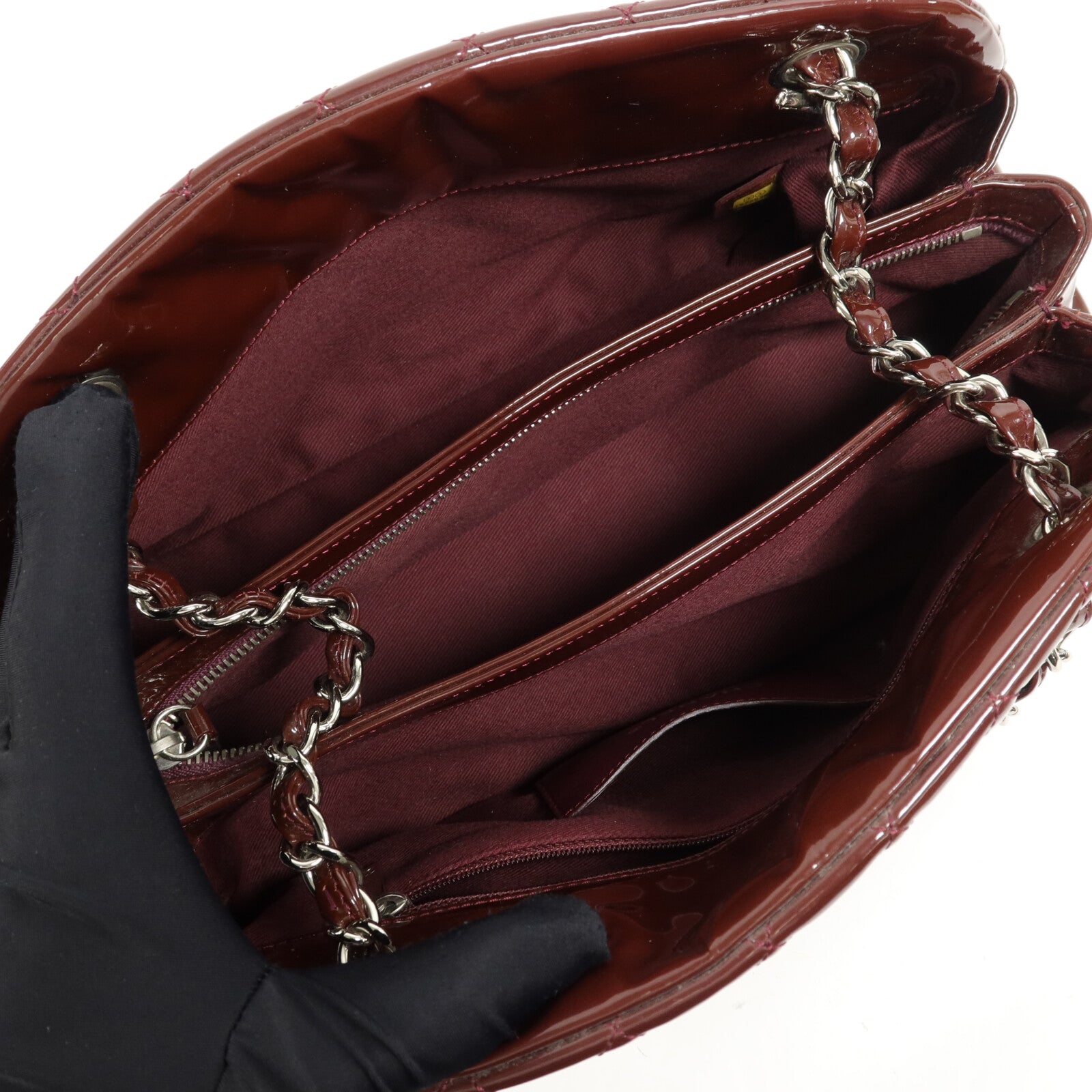 CHANEL 漆皮皮革Mademoiselle Bowling Bag鏈帶肩背袋