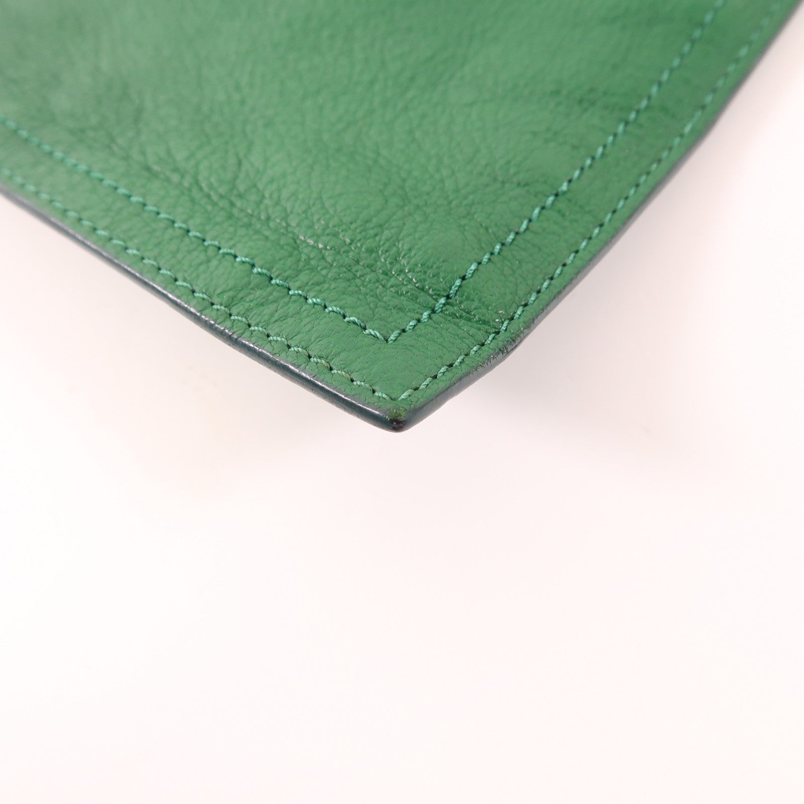 GIVENCHY 【激減優惠】牛皮皮革Clutch銀扣手拿包